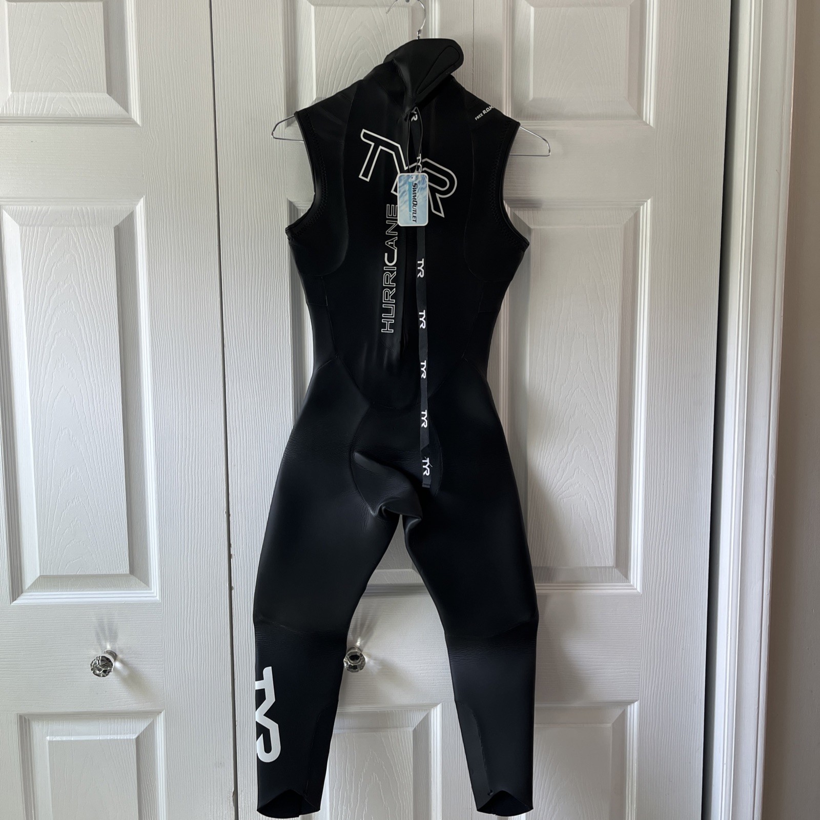 TYR Men’s Hurricane® Wetsuit Cat 1 Sleeveless – Small