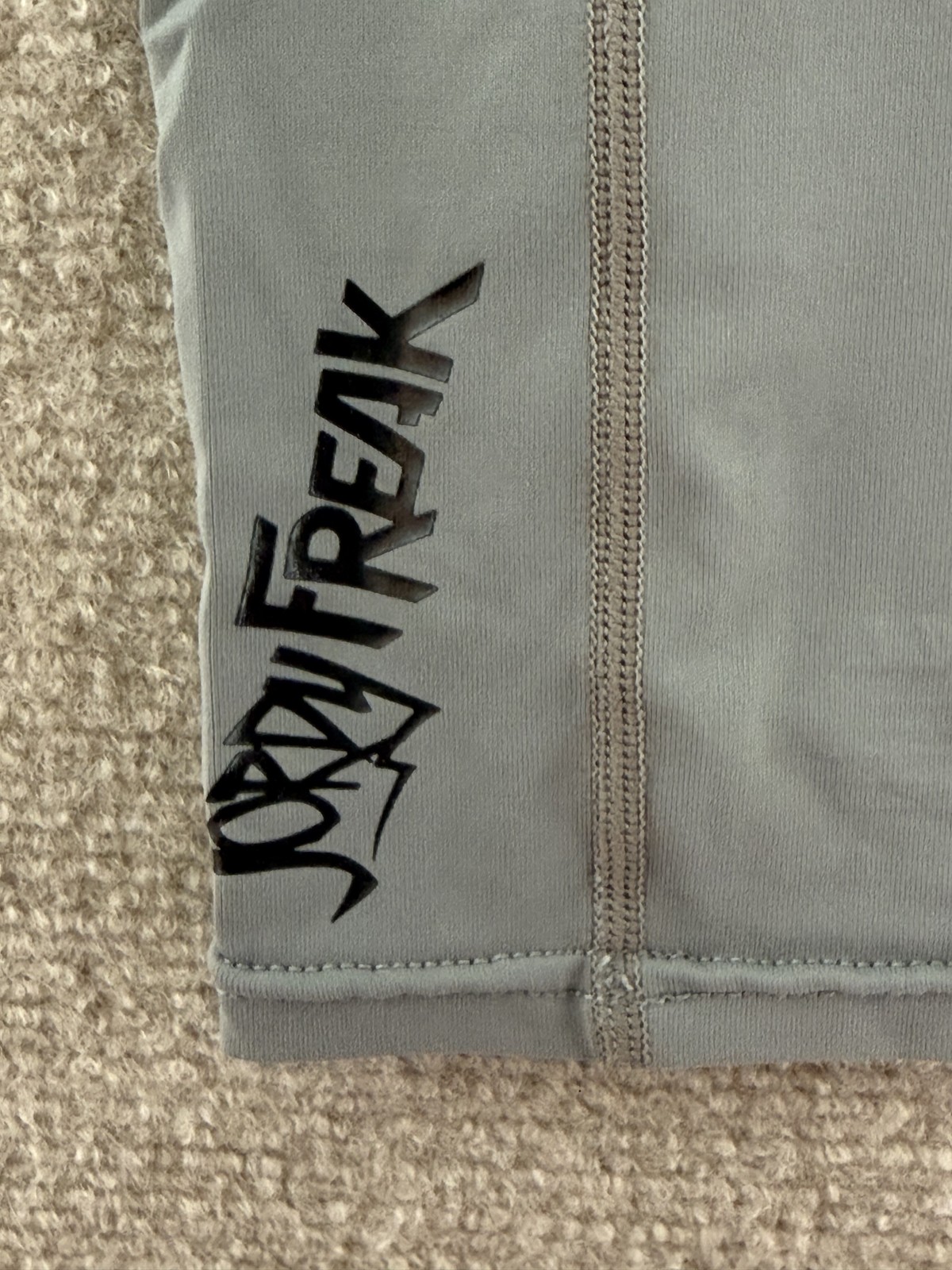 O’Neill Jordy Freak Shirt Medium Blue Gray Rash Guard Surf Swim Mens Nylon Tee