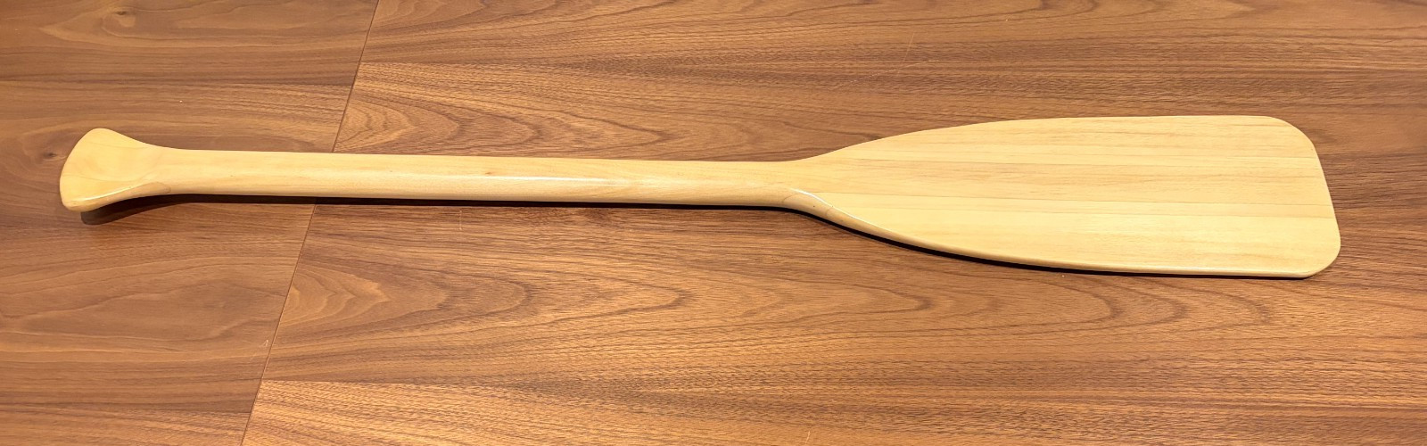 New & Never Used Handmade 35″ x 6″ Canoe Paddle Oar Weighs Only 1 Pound!
