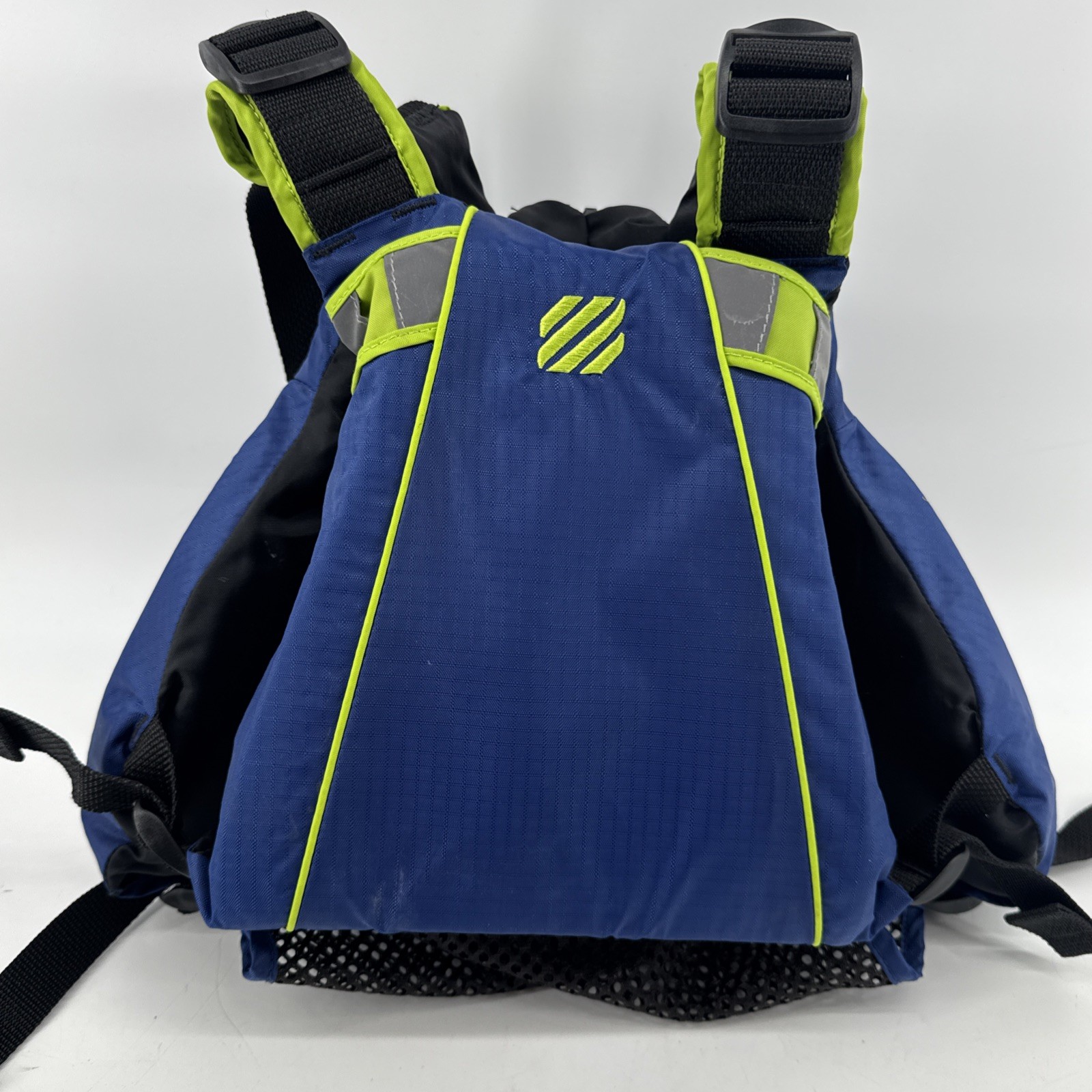 West Marine Life Jacket Blue, Adult, Medium/Large, Over 90 LBS