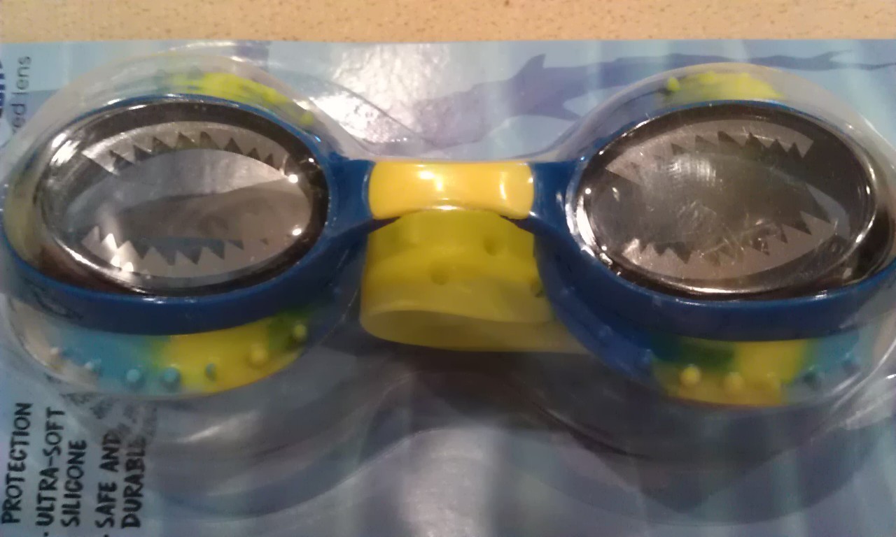 NEW Eye Pop Shark Bite Swim Goggles Boys Children Kids 7+ SEALED