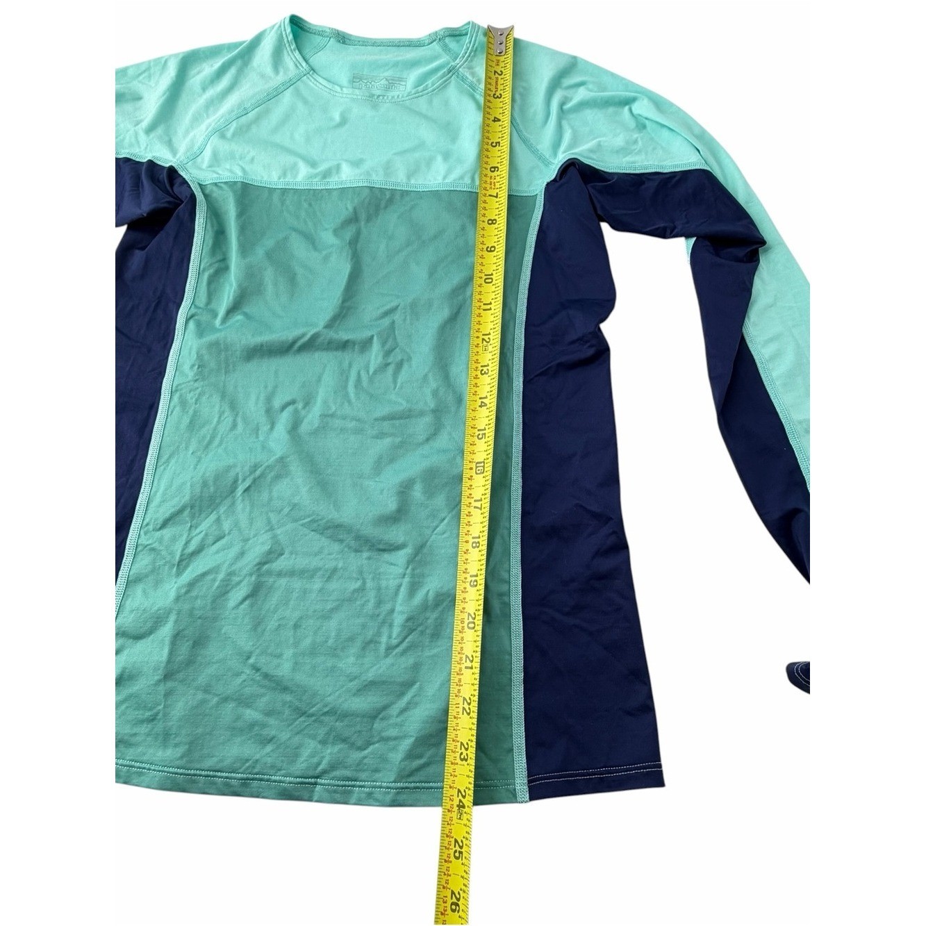 Patagonia Micro Swell Rash Guard Blue Teal Top Women’s Sz M Surfing Active Beach