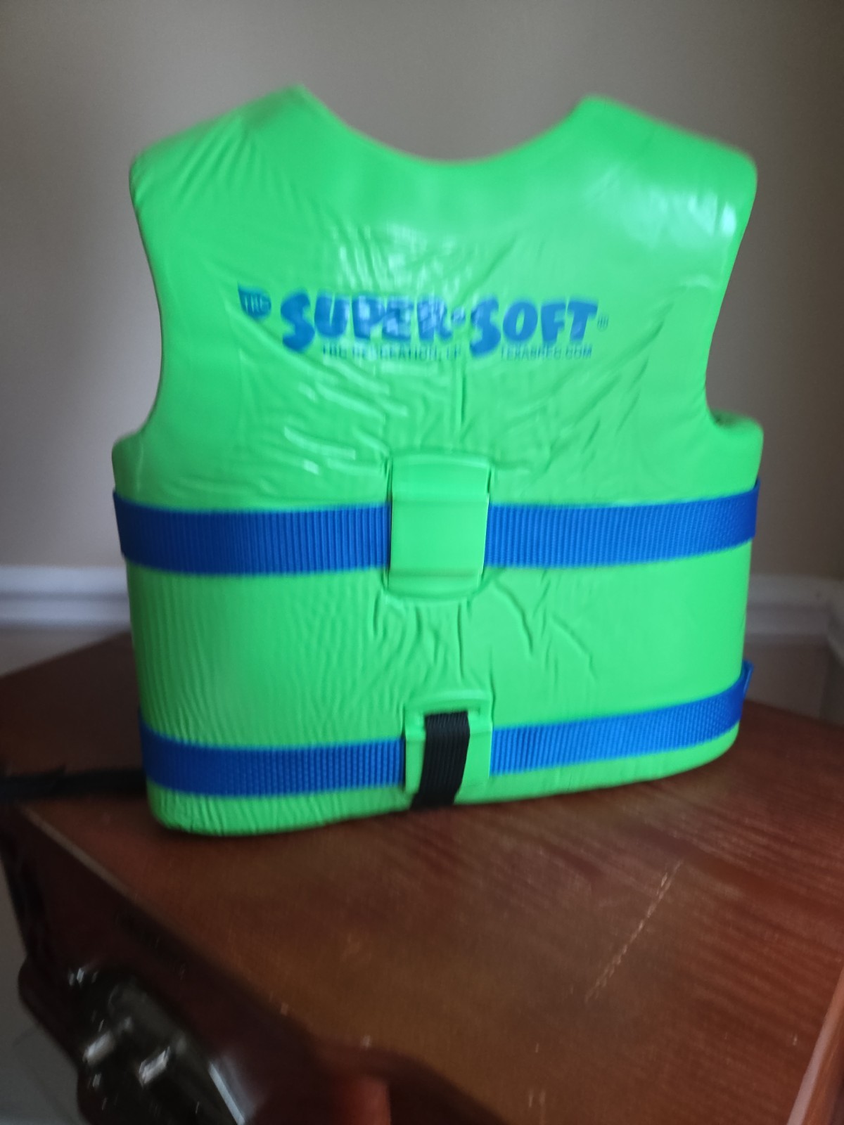 TRC Recreation Super Soft X Small Life Jacket Child Vest, Fierce Green (Used)