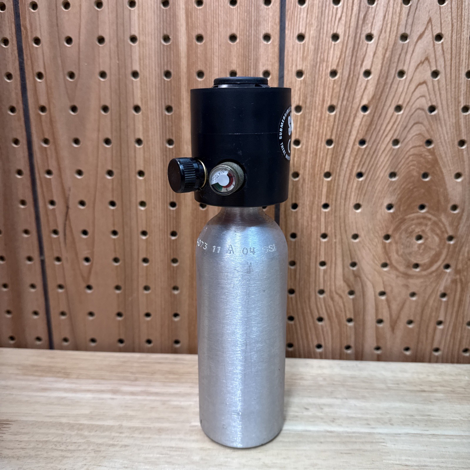 HEED III Model 175T-H Bottle Regulator System Submersible Systems Inc