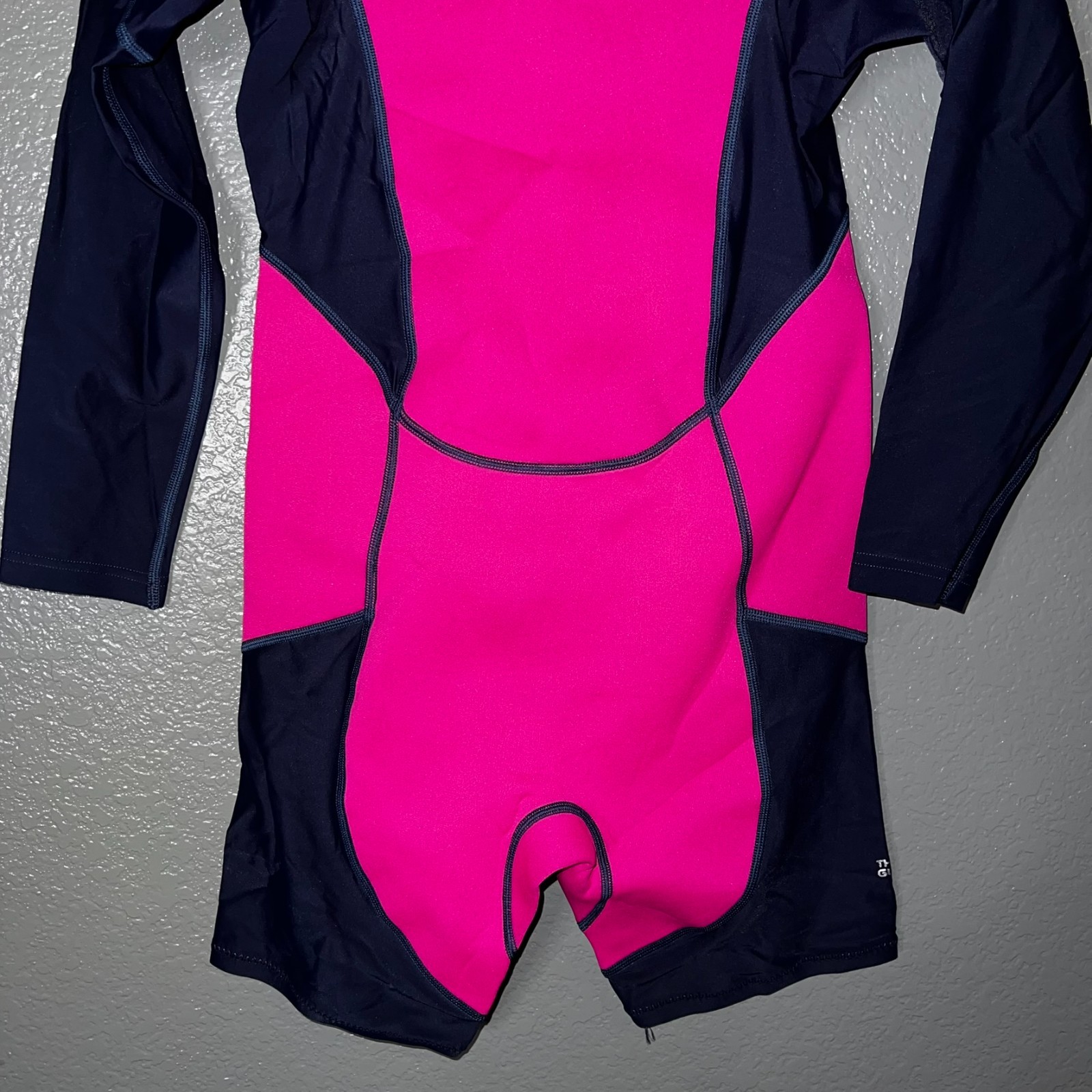 NEW! Aqua Sphere Youth Sz 6 Stingray Core Warmer Short Sleeve 2MM Wetsuit