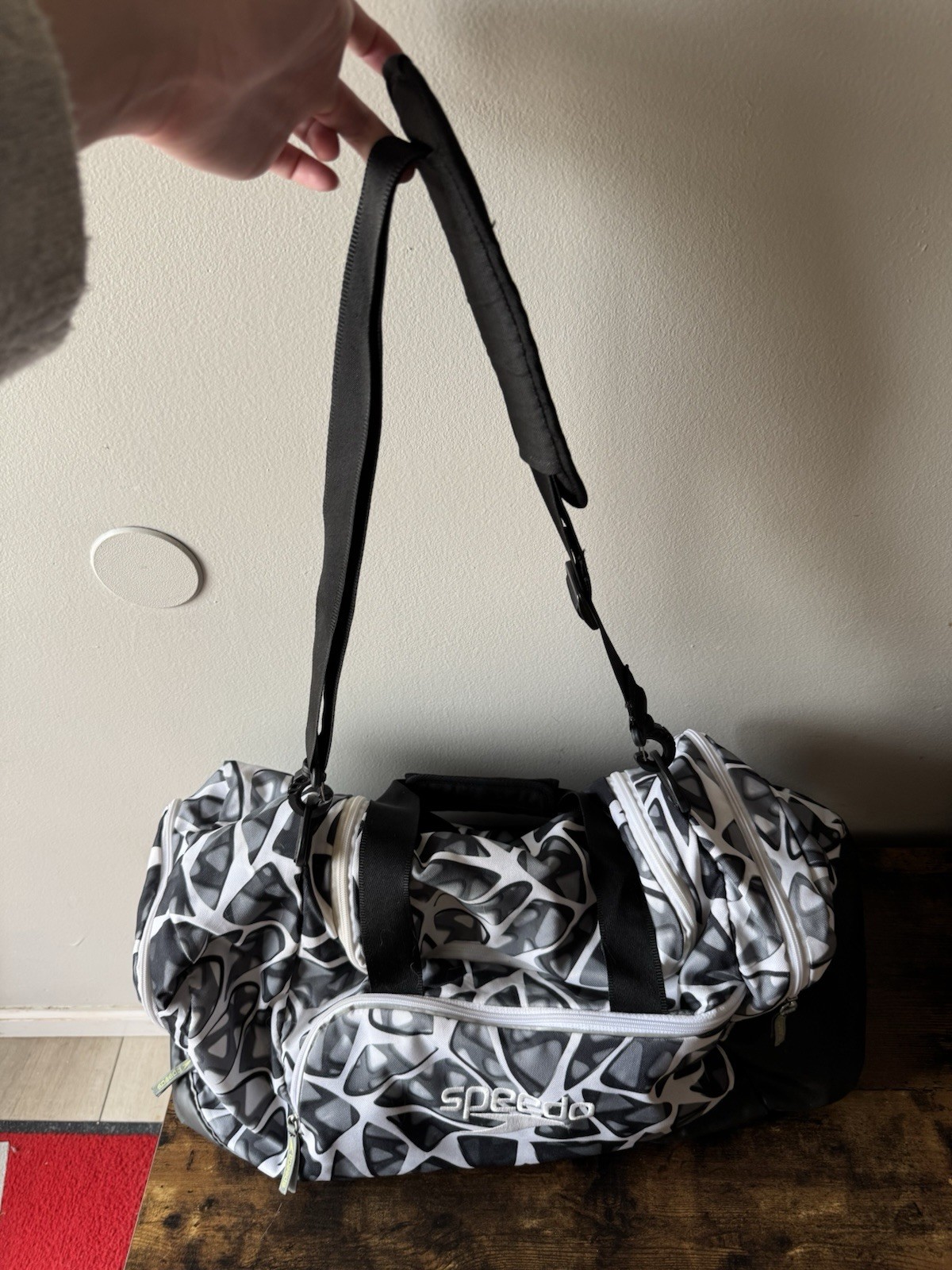 Speedo 30L Swim Duffel Bag • Black/Grey Geometric Print • Water Resistant