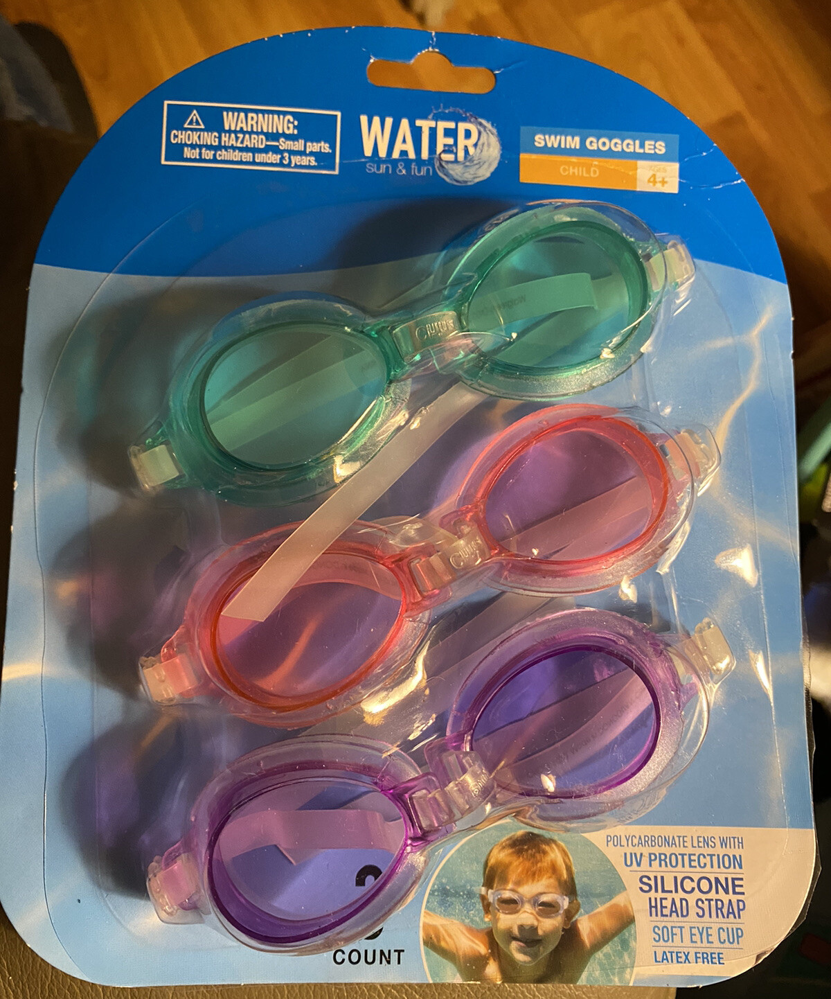 Water Sun & Fun Swim Goggles Child Size 4+. 3 Count Latex Free New!