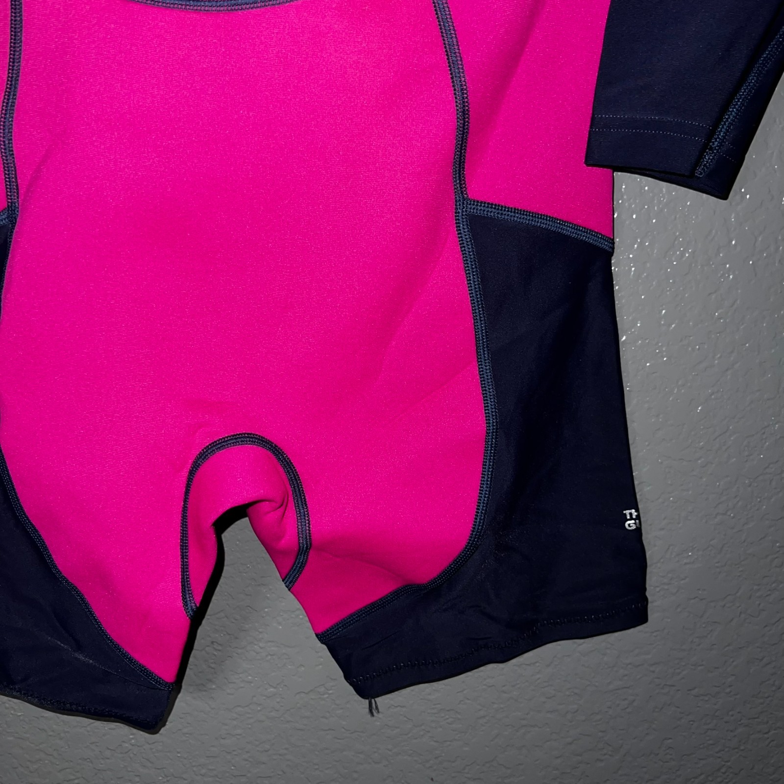 NEW! Aqua Sphere Youth Sz 6 Stingray Core Warmer Short Sleeve 2MM Wetsuit