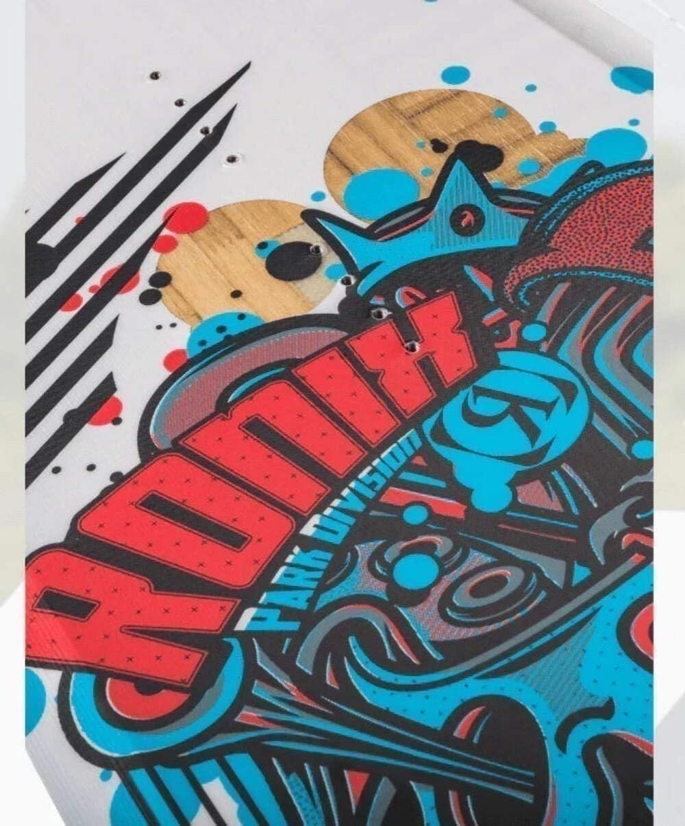 Ronix Atmos – White/Blue/Red – 134 (222243)