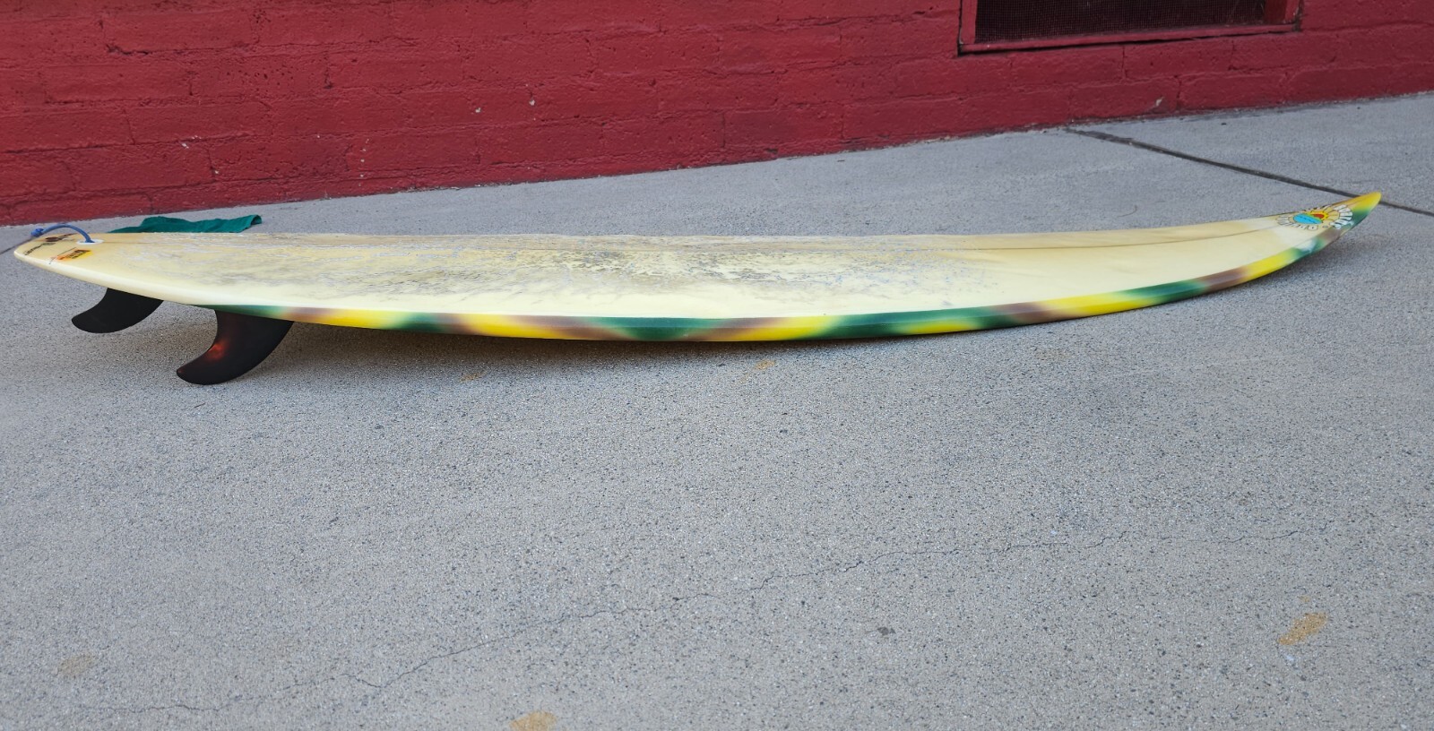 Domingo Surfboards Japan Ripper Short Board 6’3 x 18″ x 2.36″