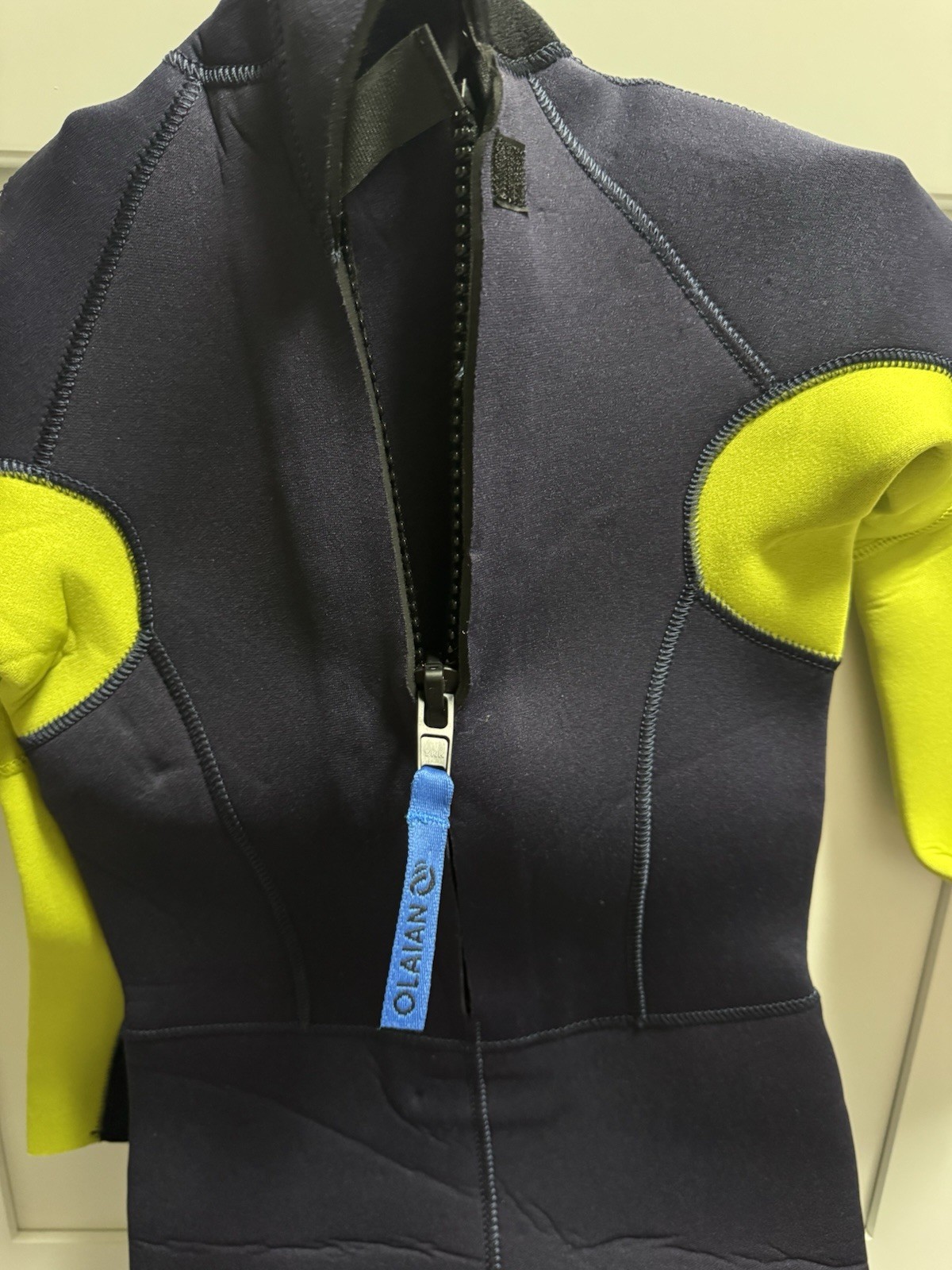 Olaian Youth Full Wetsuit Navy/Yellow Size 8 Years (125-132 cm) surf costume