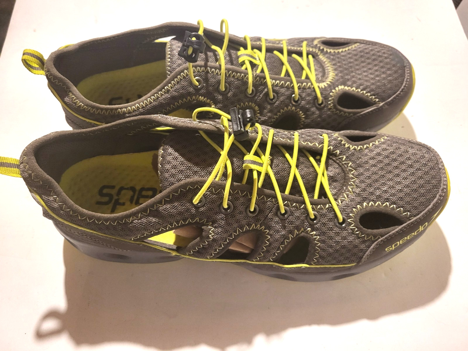 Speedo Men’s Hydro Comfort 2.0 Aquatic Shoes Size 12