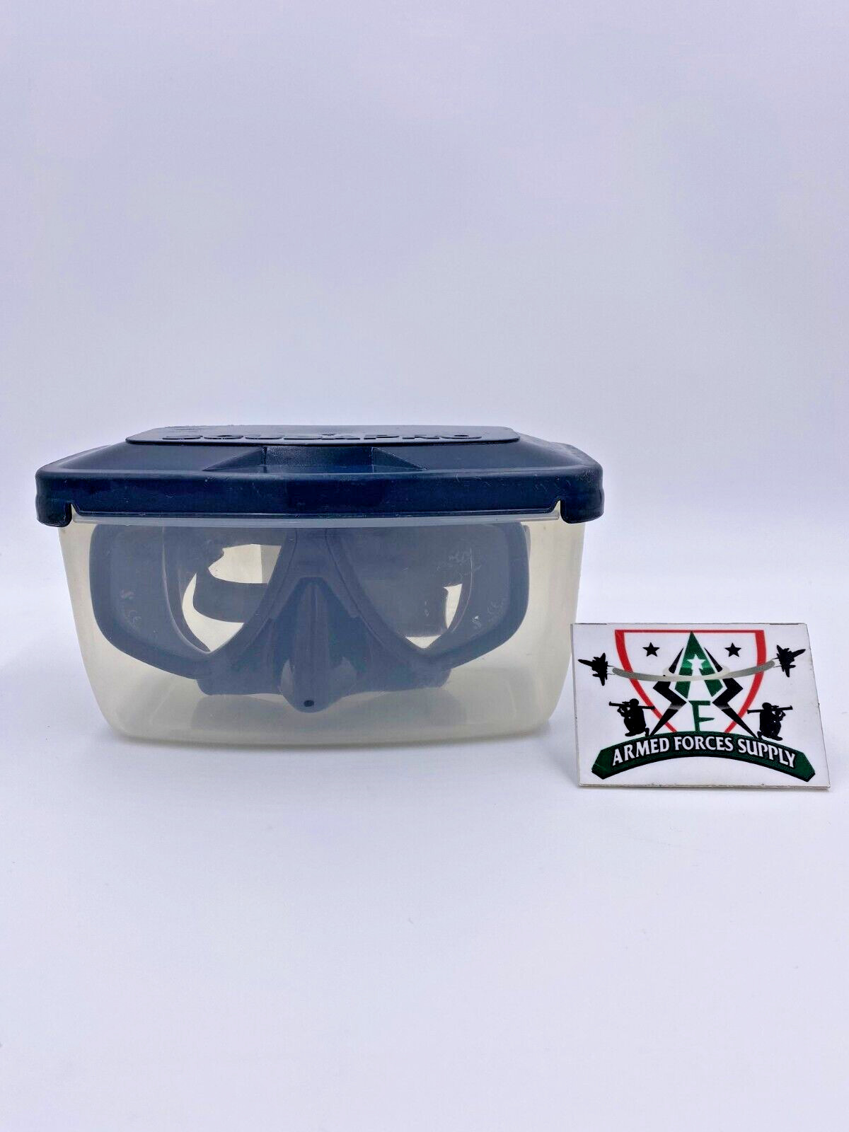 SCUBAPRO GOGGLES BLACK NEW TEMPERED GLASS ADJUSTABLE STRAP FORM FITTING
