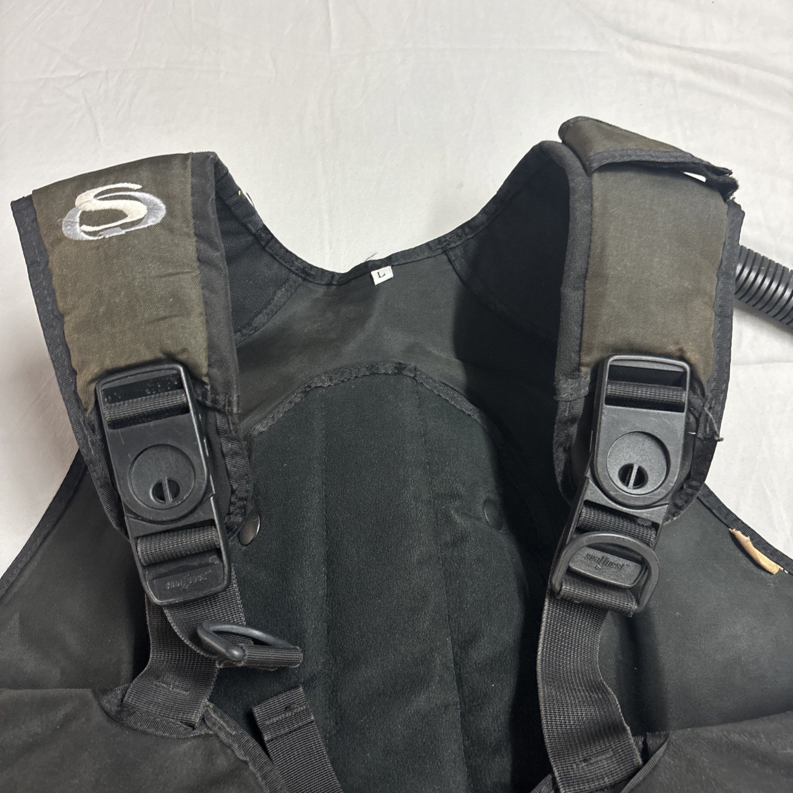 SeaQuest Spectrum ADV Size Large – Model 343404