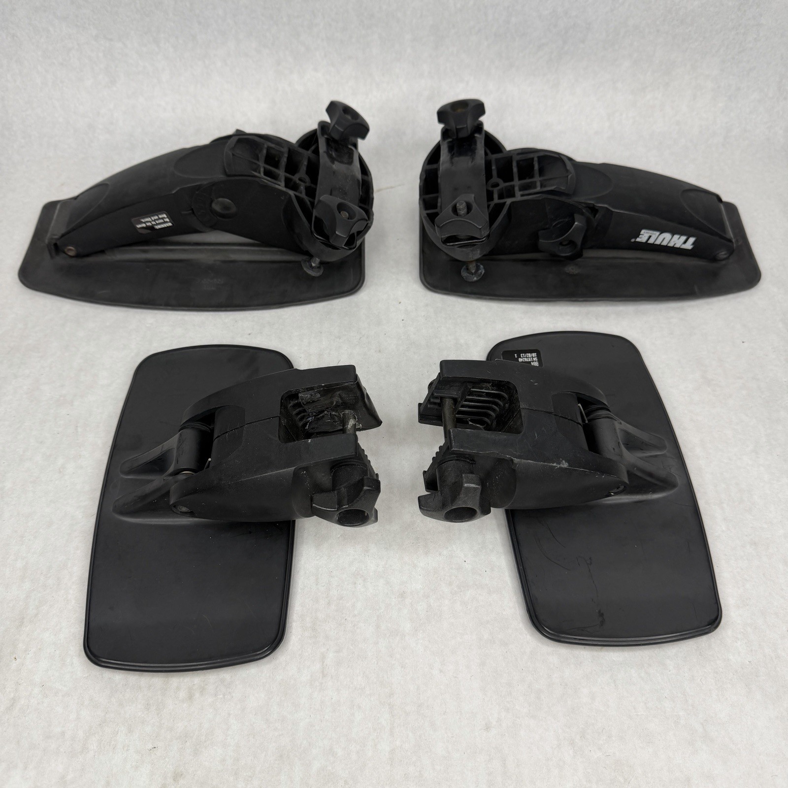 Thule 884 Roll Model Kayak Roof Rack Carrier Load Assist USED READ