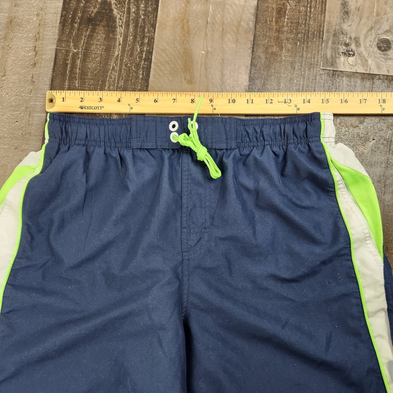 Nike Mesh Lined Swim Shorts Mens size L Large Navy Blue Drawstring