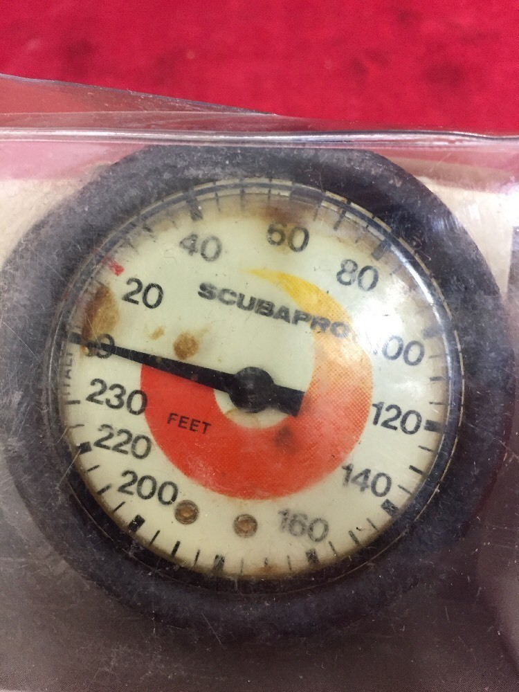 SCUBAPRO Scuba Diving Diver’s Depth Gauge Oilfilled 28-061-000 w/Instructions