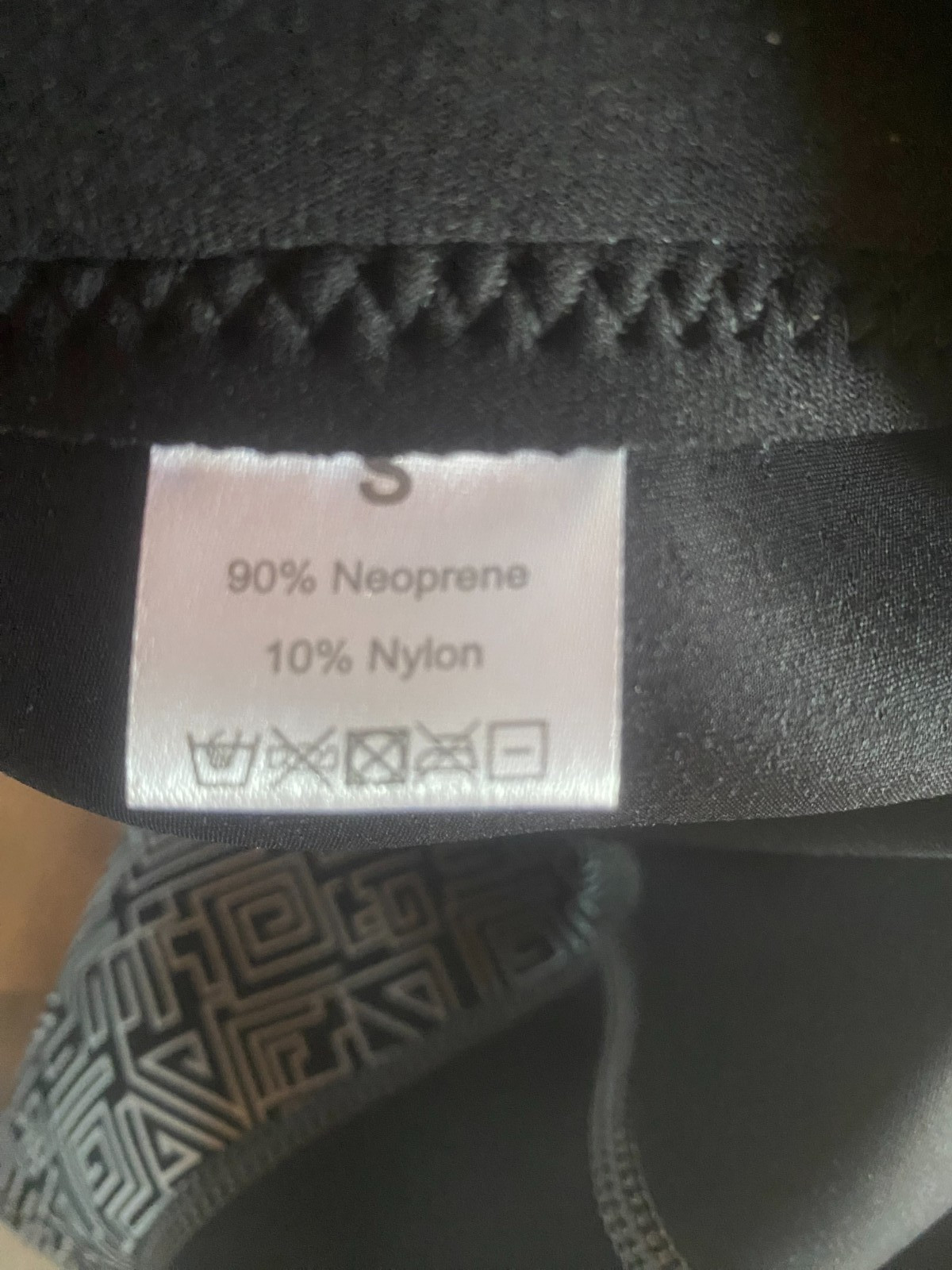 SEASKIN Wetsuit, Womens One Piece Long Sleeve Black Size small