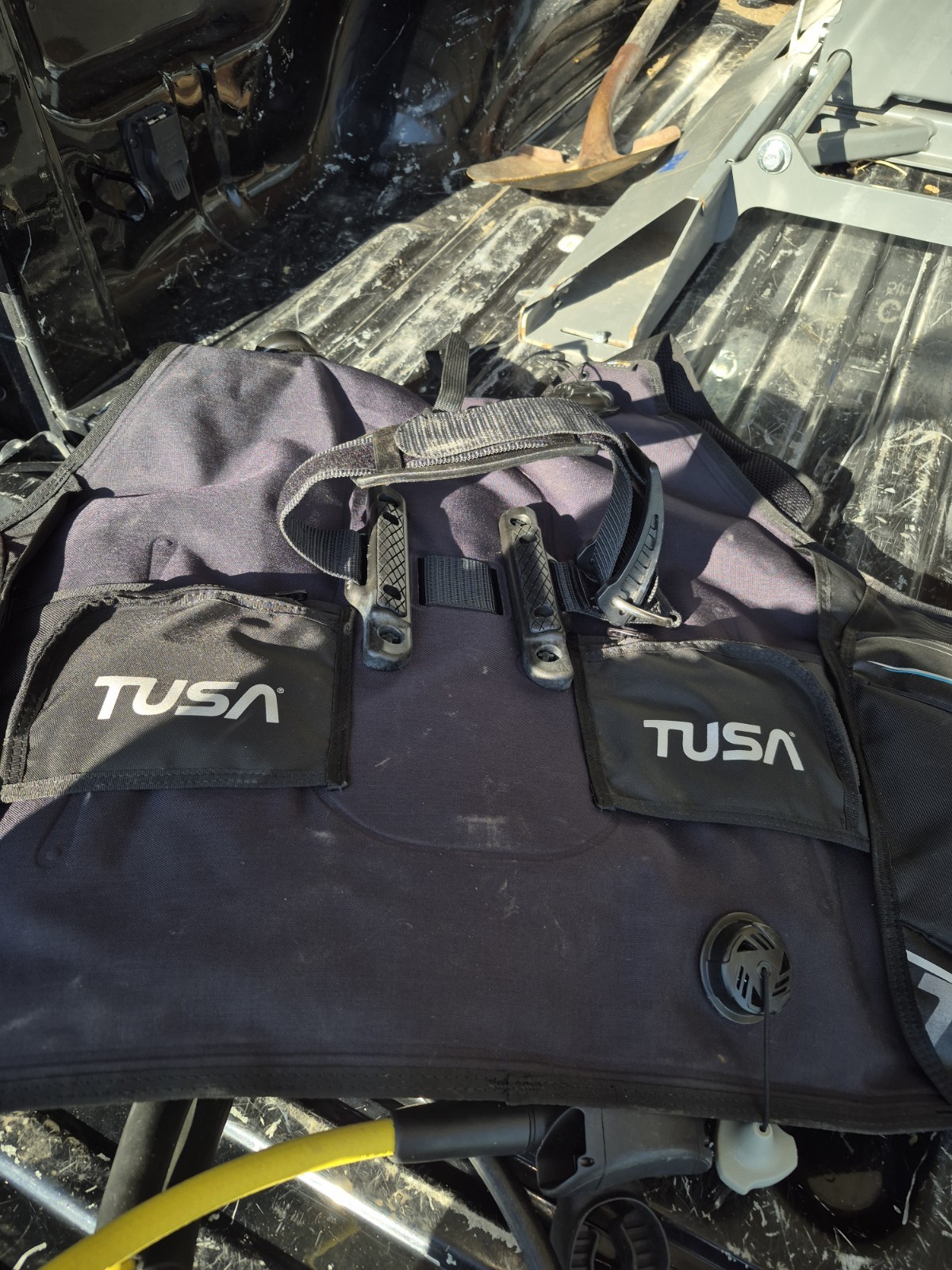 TUSA Soverin Alpha BCD- Weight Integrated BCD Size L/XL – 1 Dive