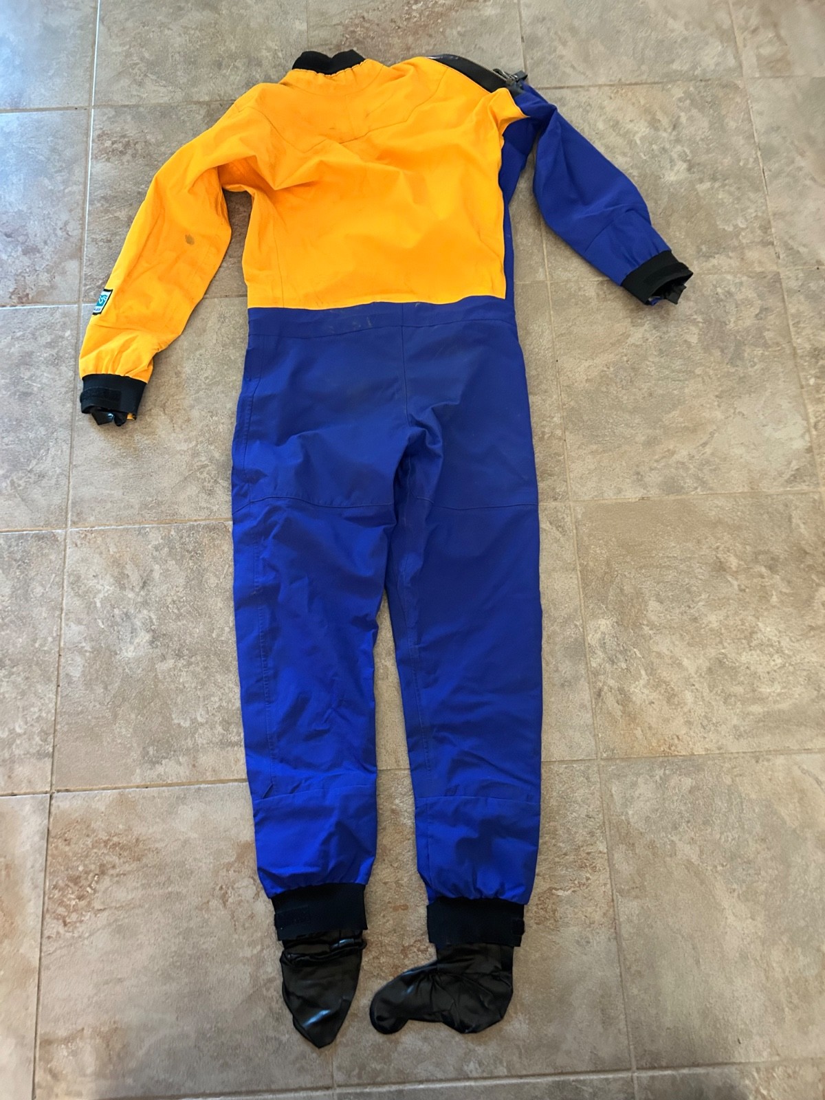 Kokotat Drysuit Men’s Medium Blue and Yellow