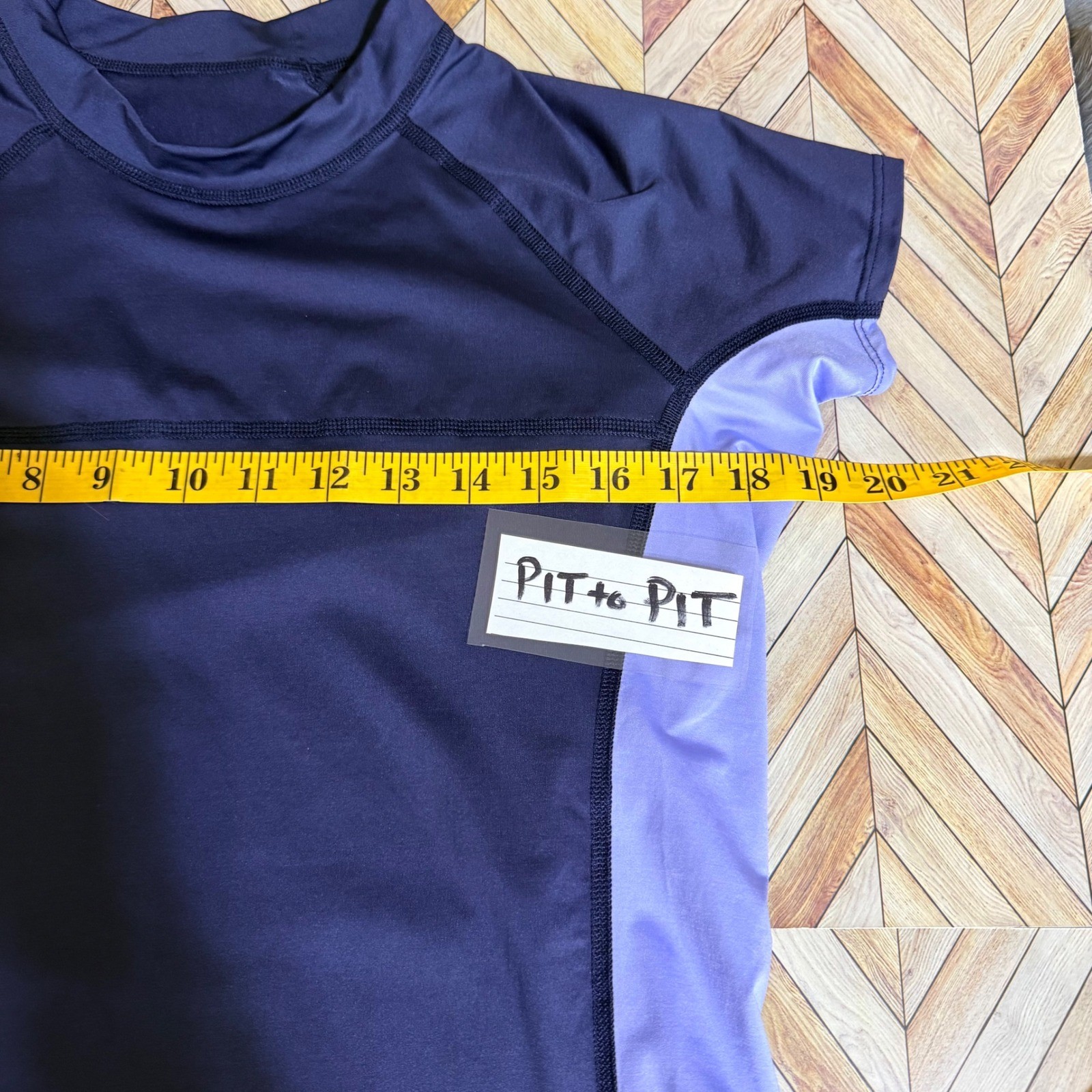 Patagonia Micro Swell Rashguard Short Sleeve Navy Lilac UPF Sun Protection Lg