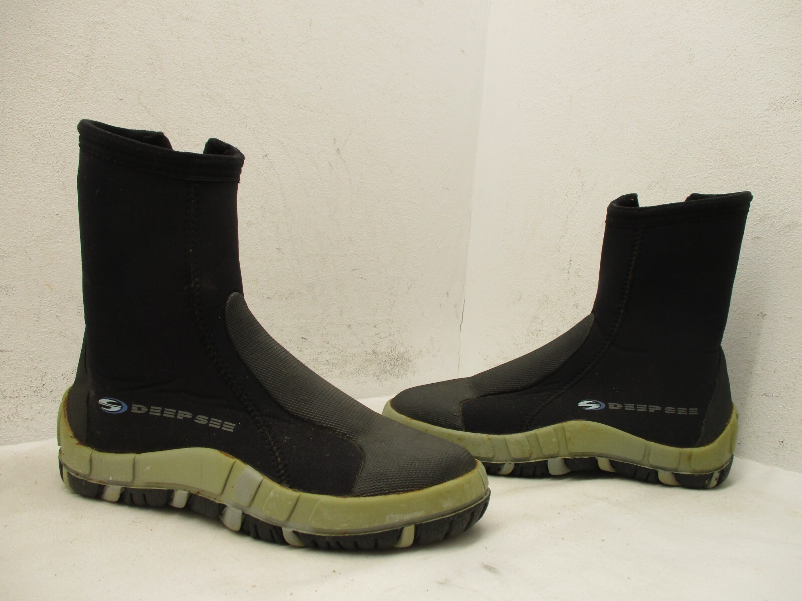 Deep See Black Neoprene Zip Dive Surf Boots Womens Size 7 Style PO3017