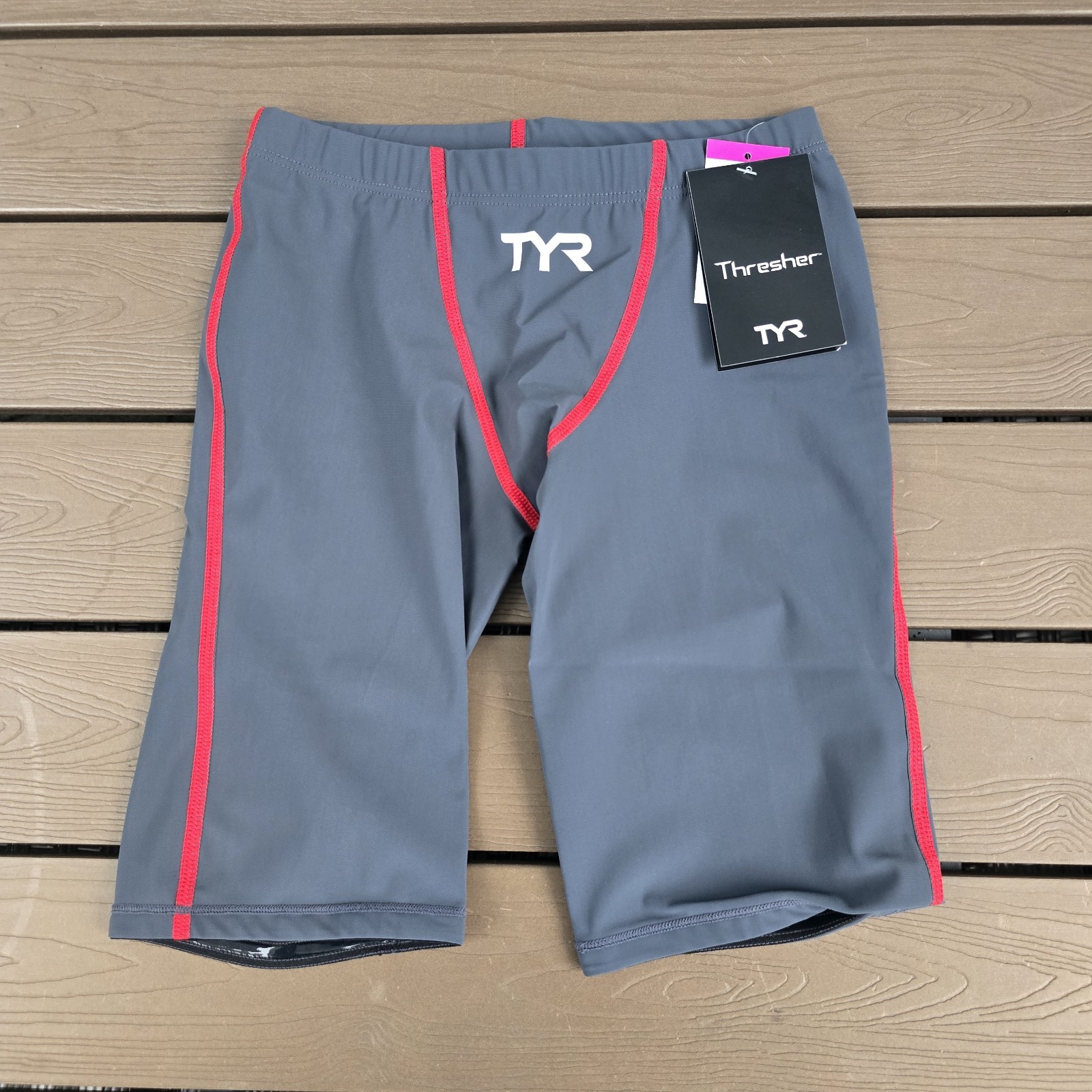 TYR Thresher Techsuit Short Jammer Grey/red Size 26 New