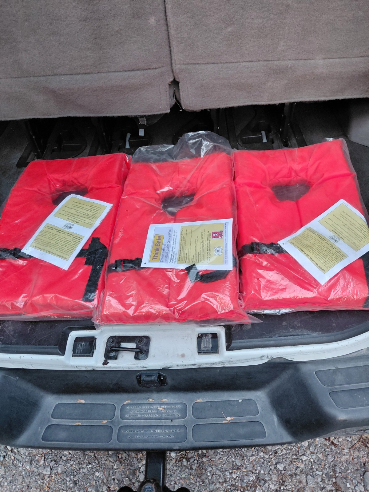 3 New Thinksafe Type 2 PFD