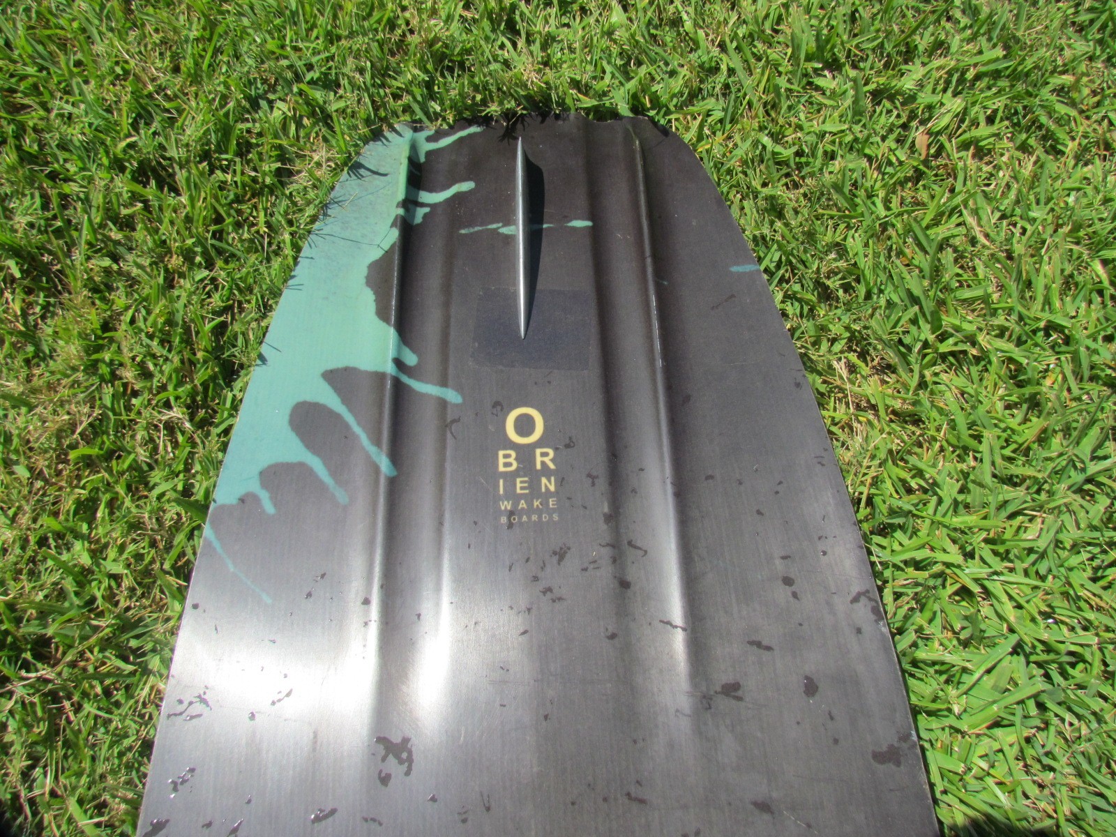 O’Brien Wakeboards Oasis 132 Wakeboard Only with Team Calabria Sticker Read