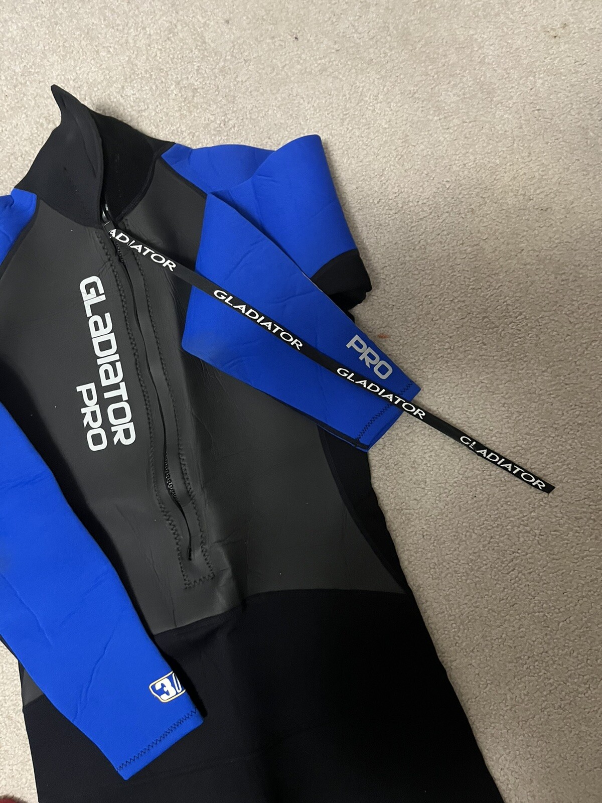 GLADIATOR PRO FULL BODY WET SUIT XL BLACK/BLUE
