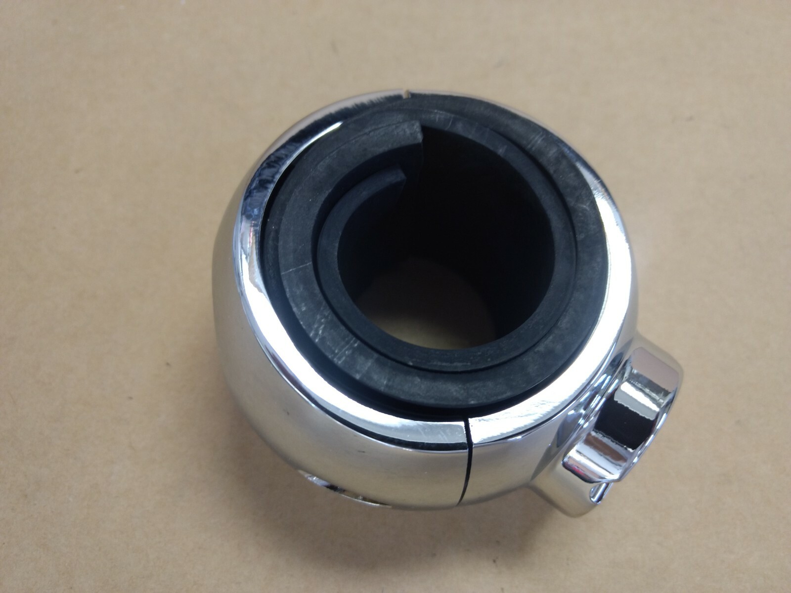 UNIVERSAL ALUMINUM WAKEBOARD WAKE BOAT TOWER SPEAKER CLAMP 2-1/2 2-3/8 2-1/4