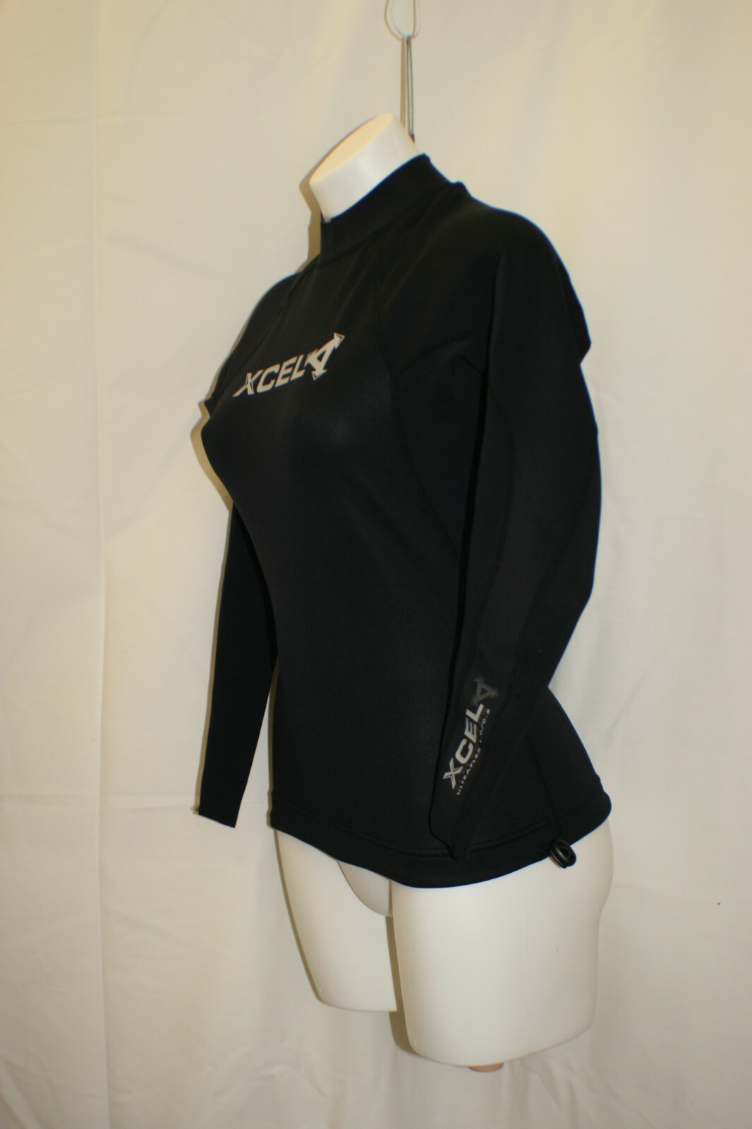 XCEL Neoprene Black Wetsuit Top Shirt Xcelerator UltraFlex 1.0/0.5 Sz S Unisex