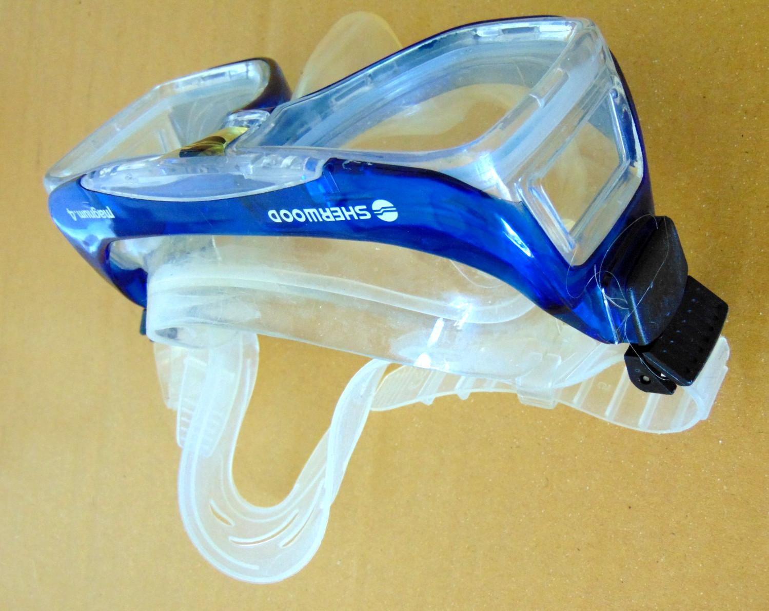 Sherwood Magnum 4 Scuba Diving Mask Tempered Glass Blue Adult Adjustable Size🔥