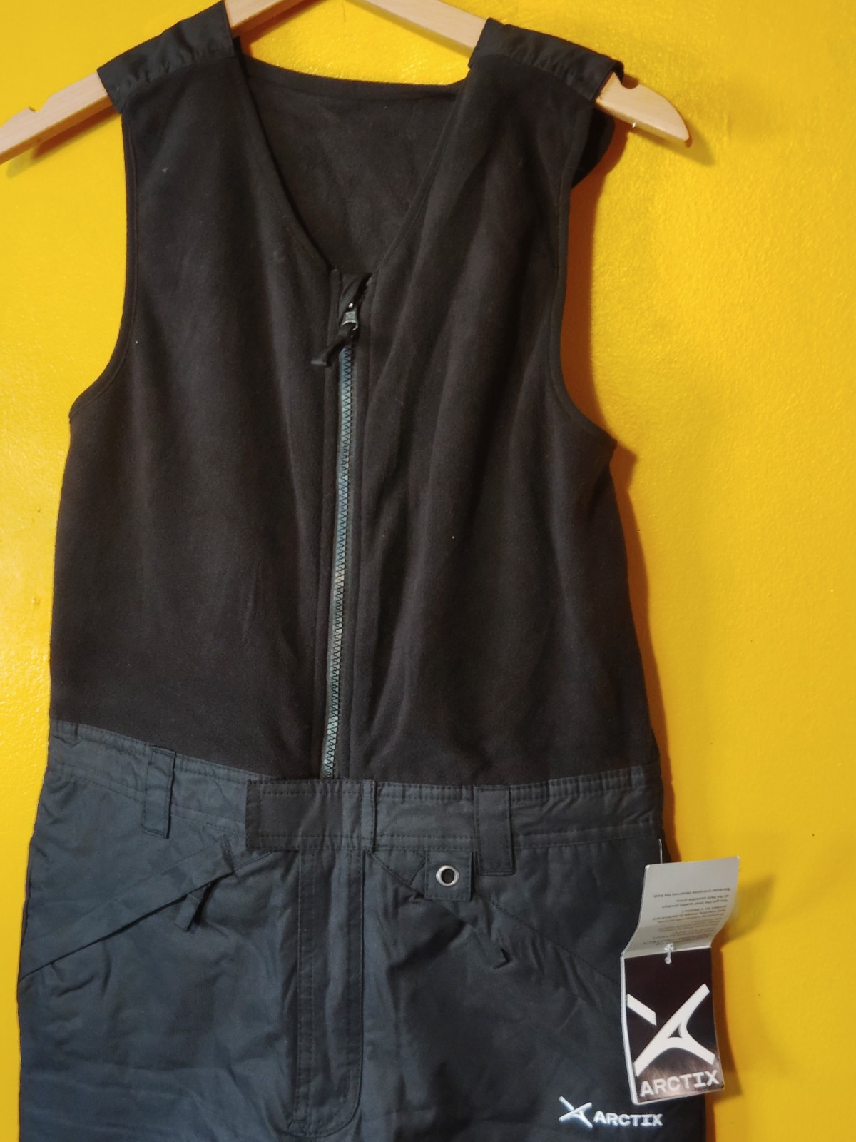 L(14/16)Arctix Black Overall Water Repellent Full Sleeveless Suit