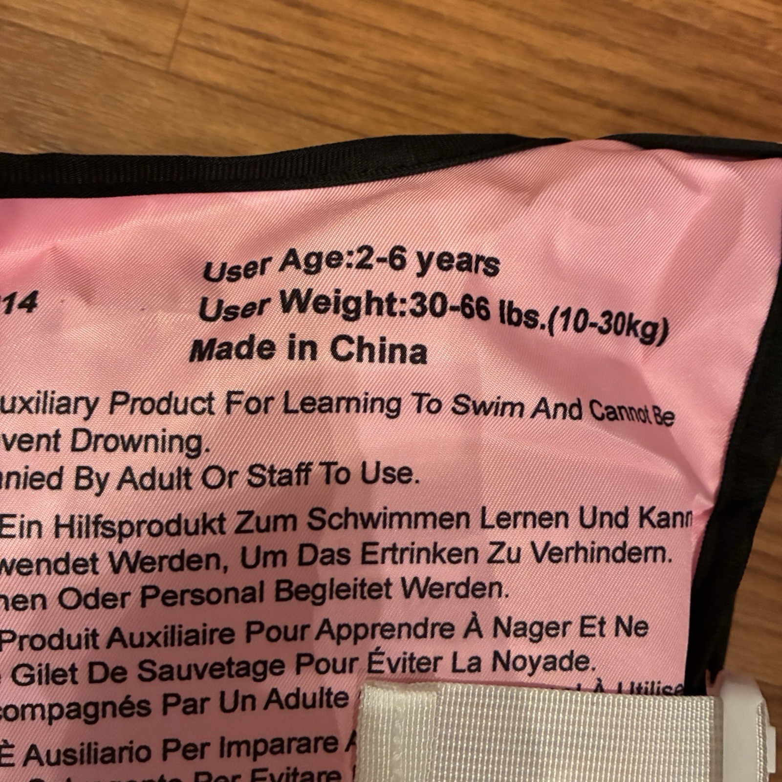 New Little Girls Life Jacket With Arm Floats For 30-66 Pounds 2-6 Years Old Pink