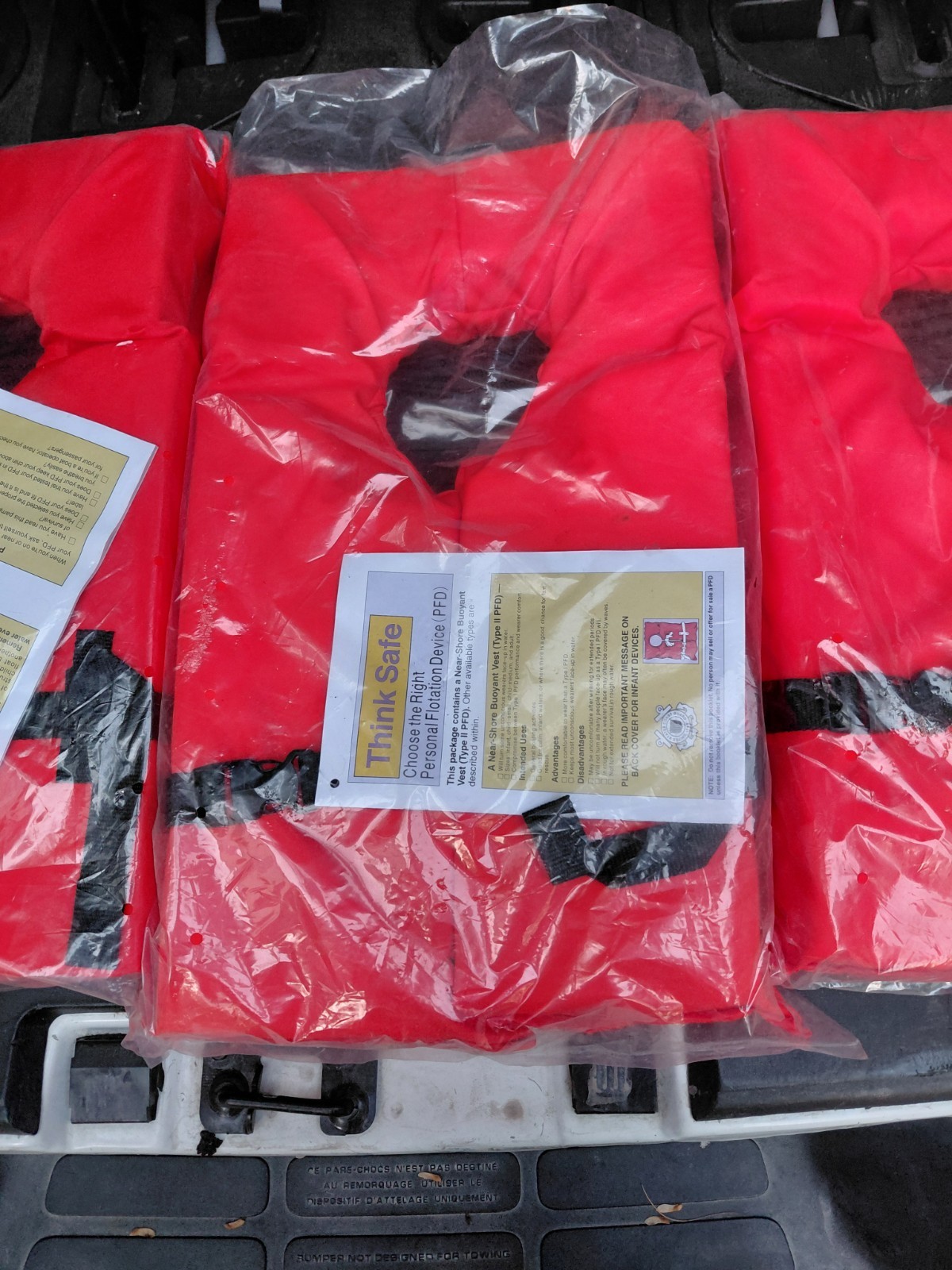3 New Thinksafe Type 2 PFD