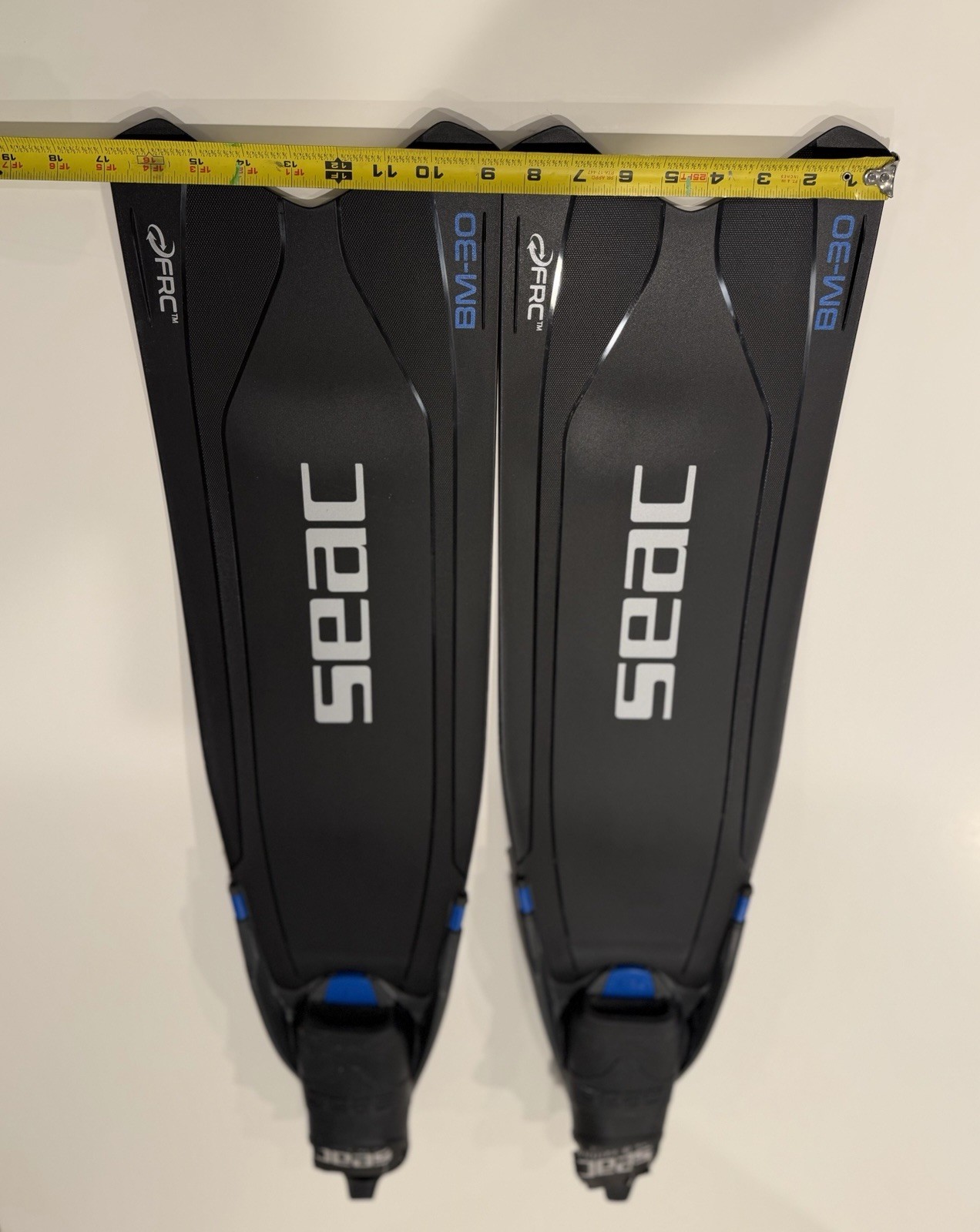 SEAC BM-30 Freediving Long Blade Fins EU 36-38 US Men 4.5-5.5 Women 5.5-7