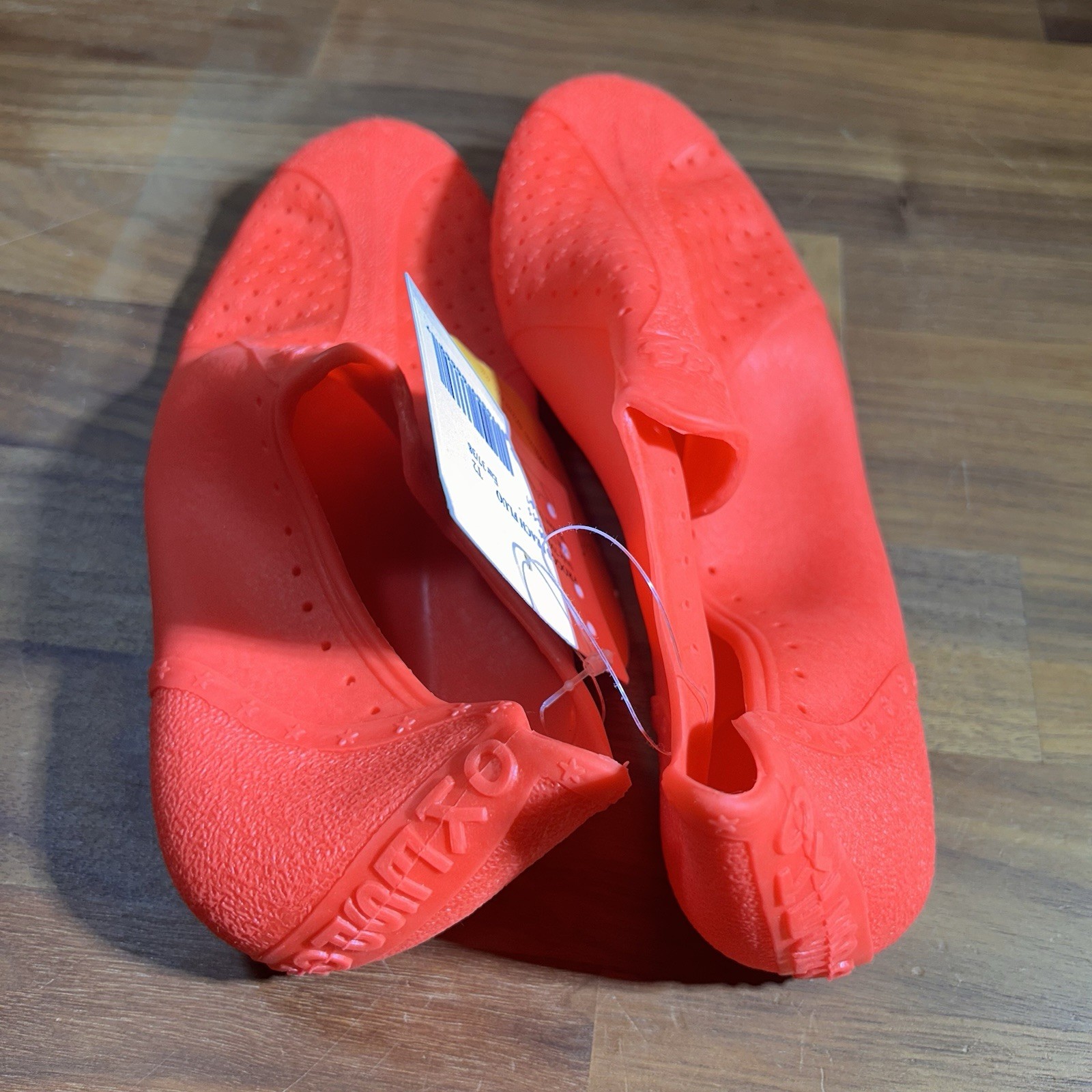 NWT FROGGS Peach Fluo Water Aqua Shoes Women US 6-7 / Men 4.5-5.5 | Synthetic