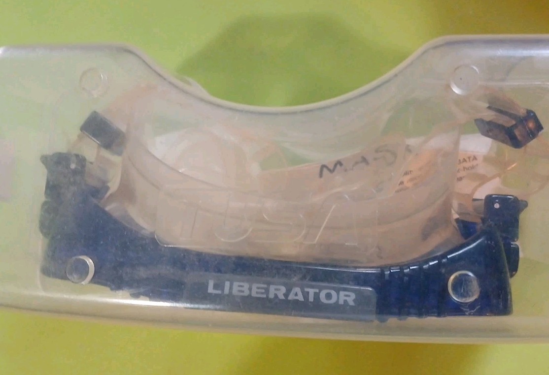 Tusa Liberator Dive Goggles Glass W Case And Extra Lenses