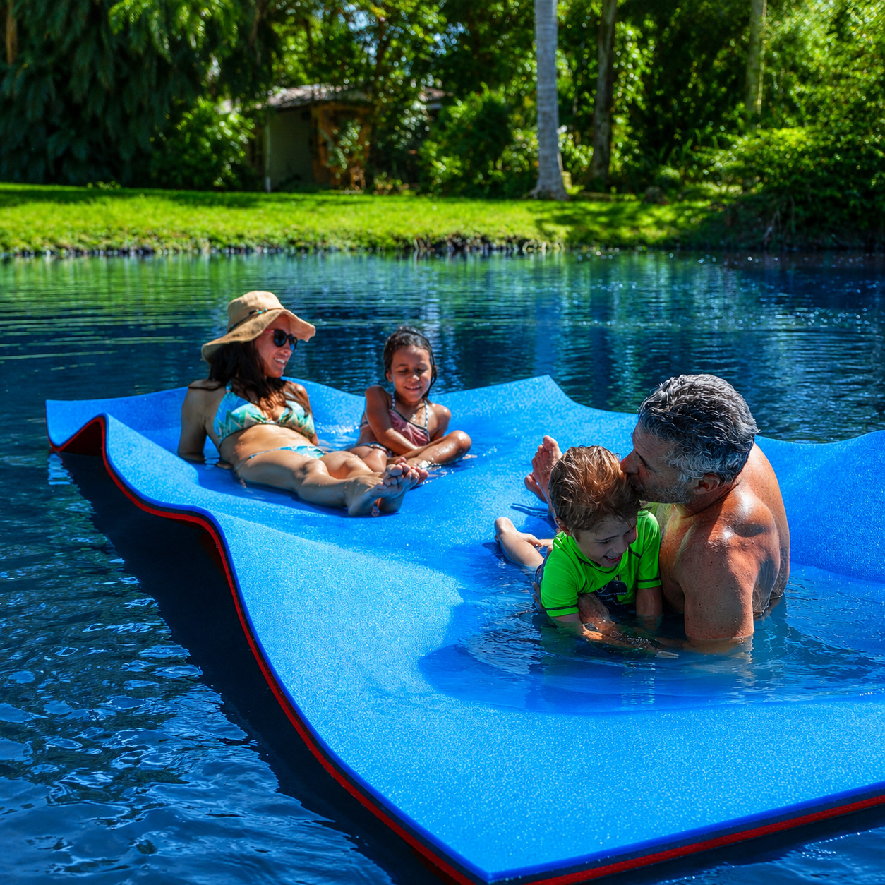 SOWKT® Premium Floating Mat for Lakes and Pools – Extra Large Lily Pads