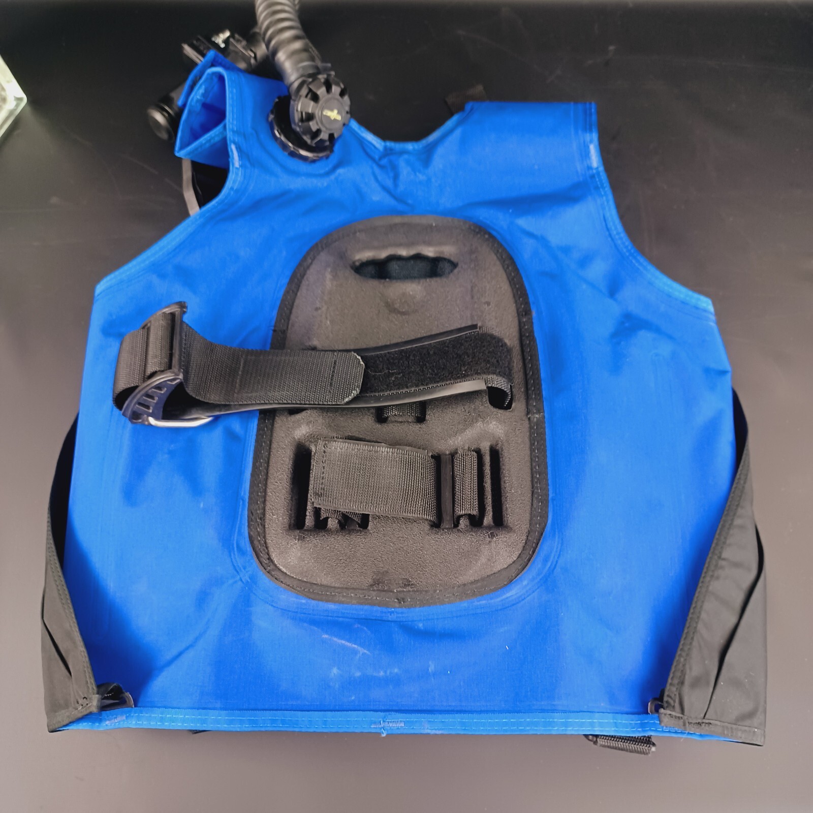 Seaquest Spectrum 3 Divers Vest Size Small Made In USA Buoyancy Control SCUBA