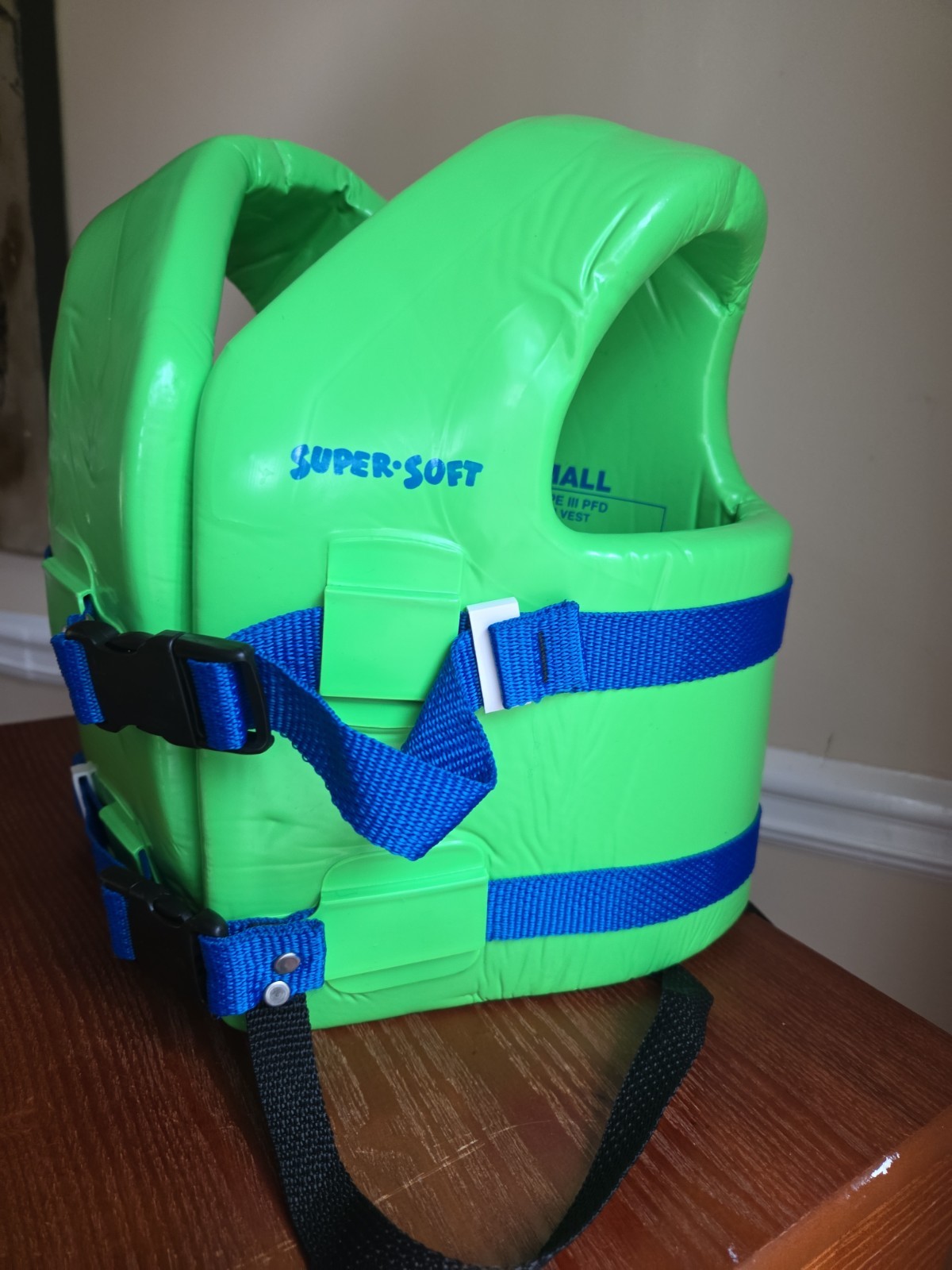 TRC Recreation Super Soft X Small Life Jacket Child Vest, Fierce Green (Used)