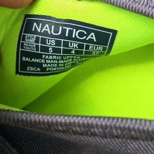 Nautica Water Swim Shoes Youth Size 5 Unisex