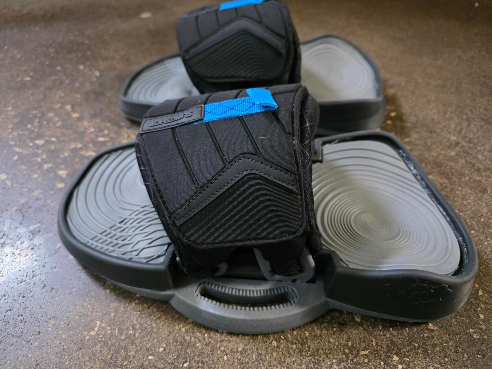 Slingshot Dually kiteboard bindings