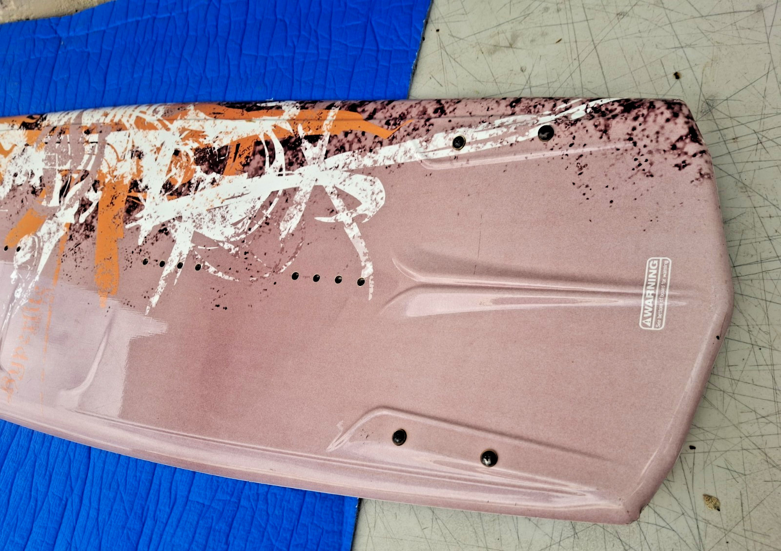 Hyperlite Wake MFg 134 Wake Surf board