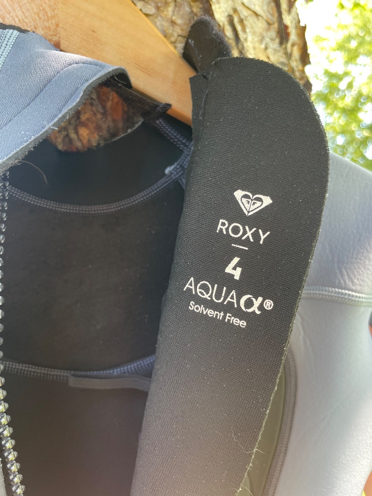 Roxy 3/2 Prologue Women Size 4 Full Zip Wetsuit Black Back Coral Grey