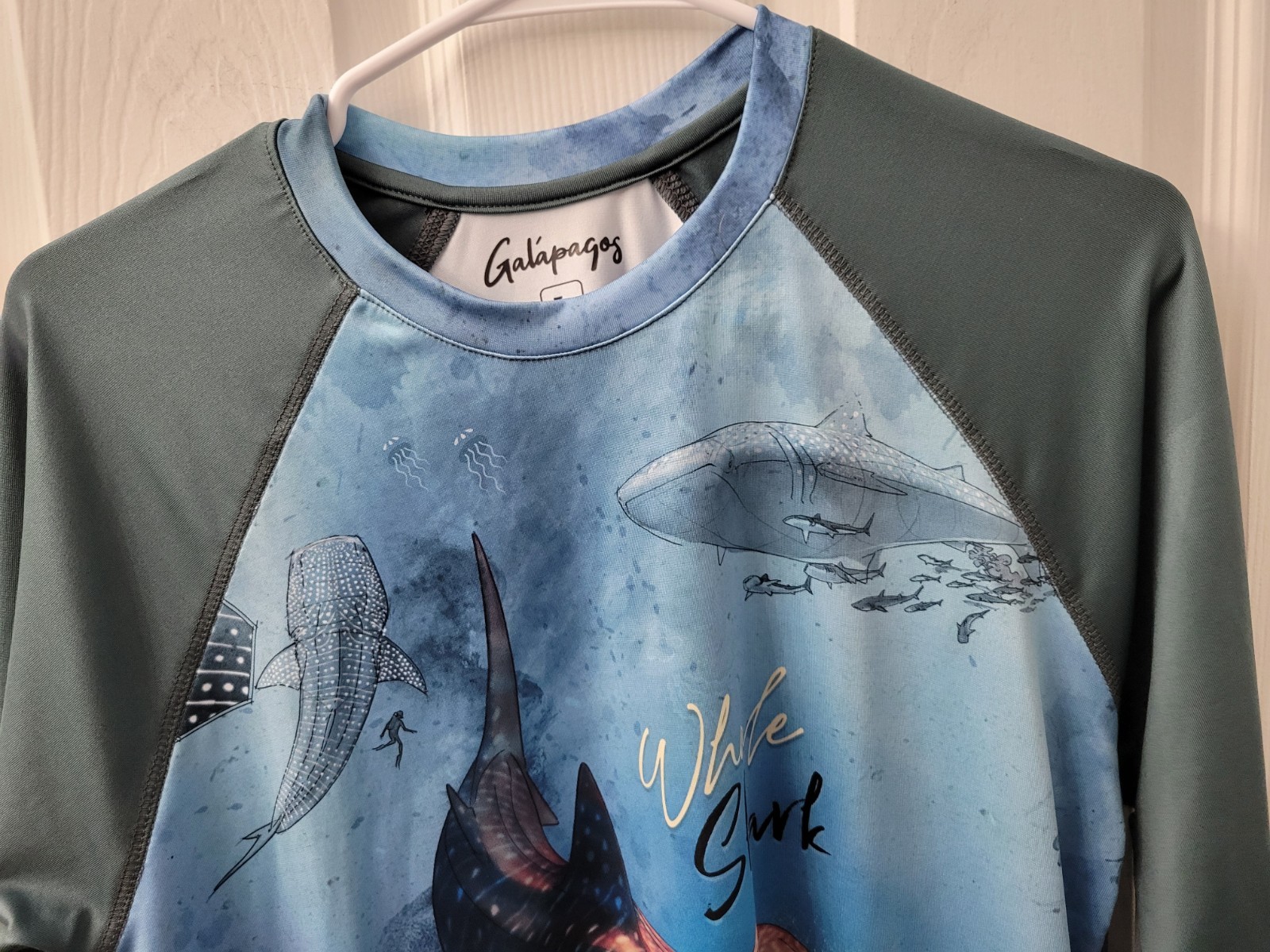 Galapagos Rashguard Size Large by 593 Origins ECO Friendly Store, NEW with Tags