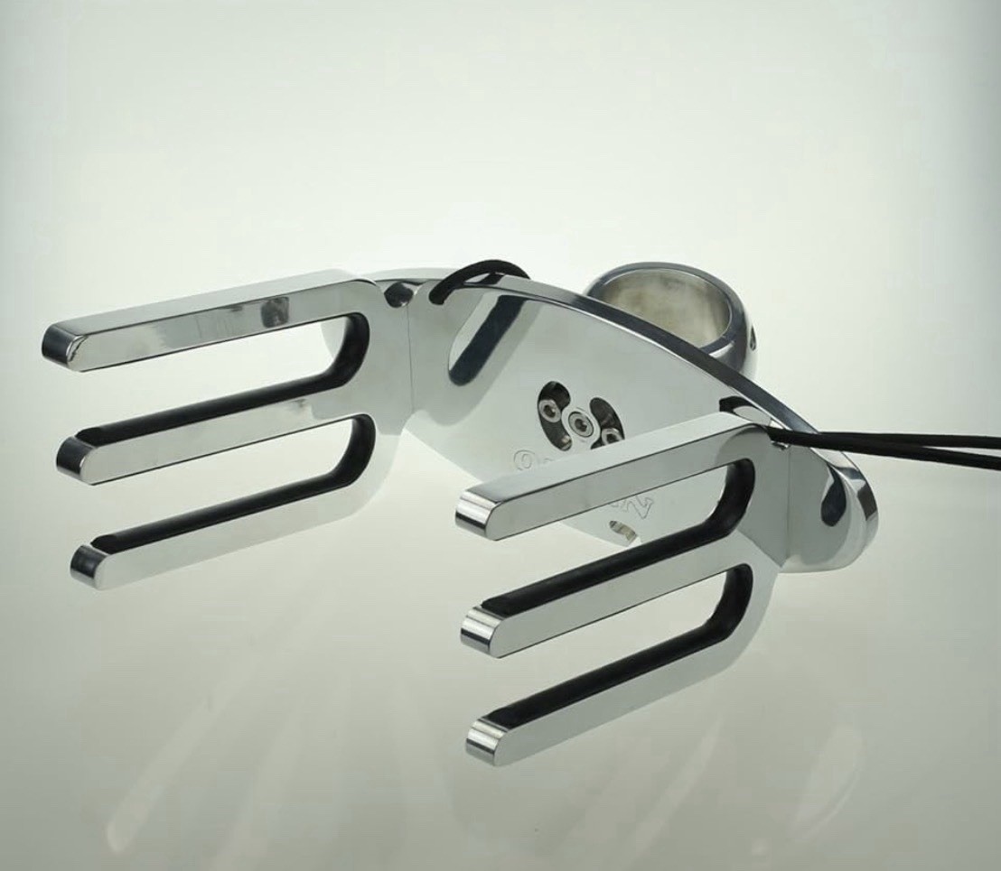 Mojiate Wakeboard Tower Rack Model M8301 New in Box Aluminum