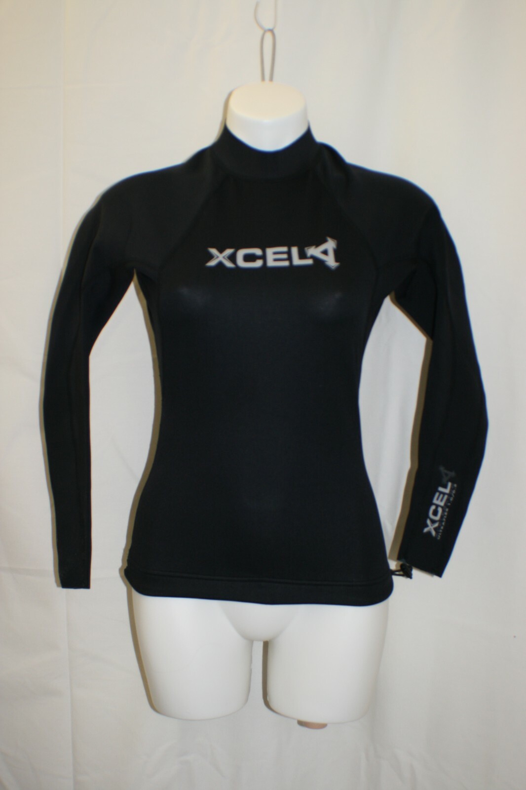 XCEL Neoprene Black Wetsuit Top Shirt Xcelerator UltraFlex 1.0/0.5 Sz S Unisex