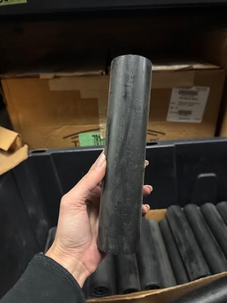 SIDE GUIDE Roller for Boat Trailers Rubber – 9″ Long – 5/8″ Shaft